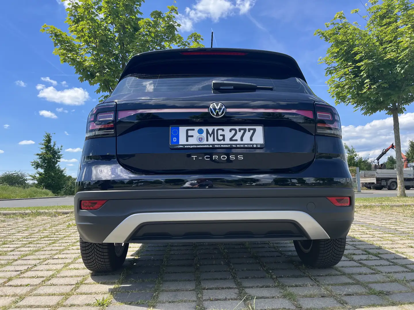 Volkswagen T-Cross Life Schwarz - 2