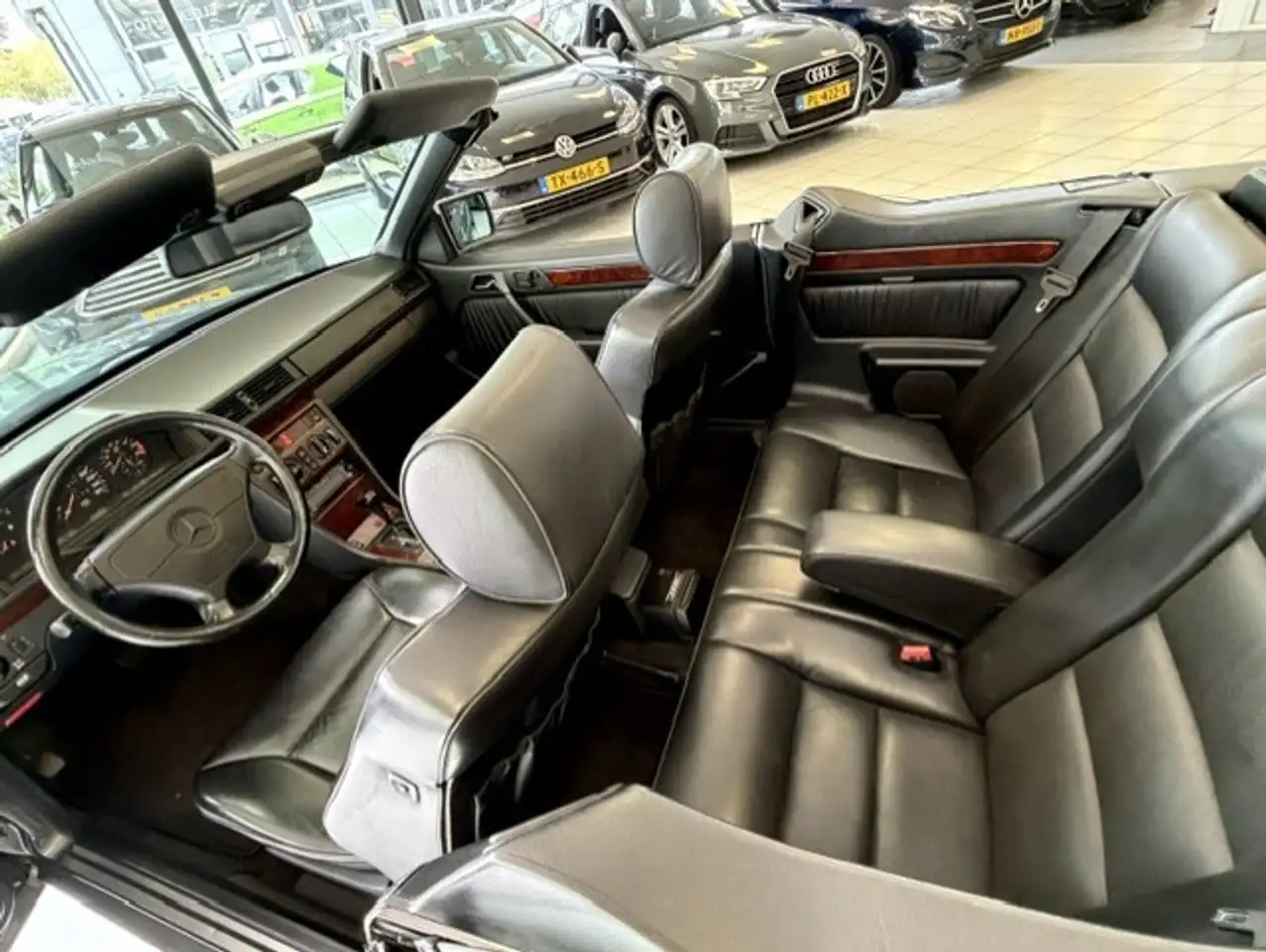 Mercedes-Benz CE 200 200-500 (W124) Cabrio 300 CE-24/In Nieuwstaat, foto 4