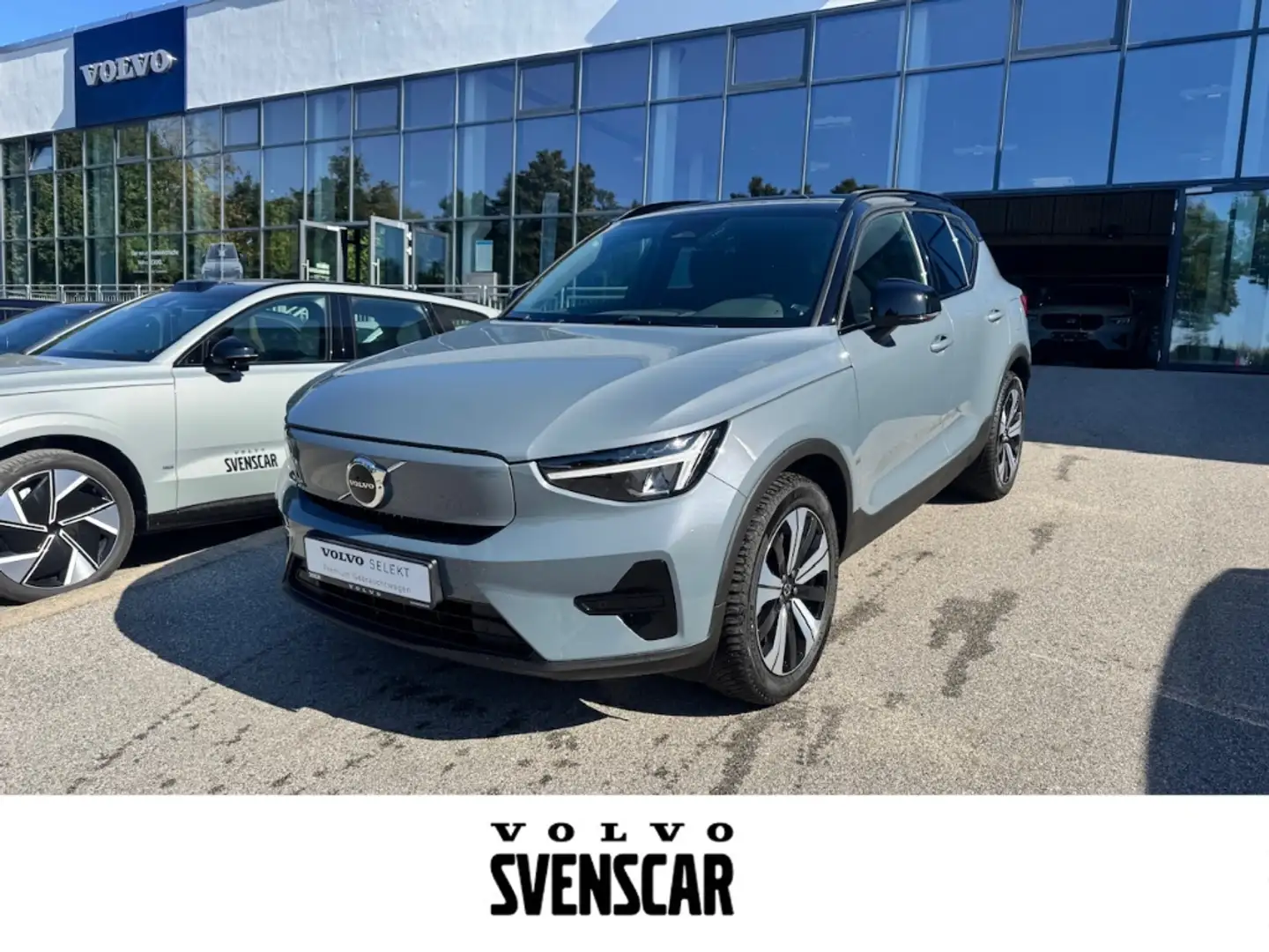 Volvo XC40 Plus Recharge Pure Electric StandHZG Digitales Coc Grau - 1