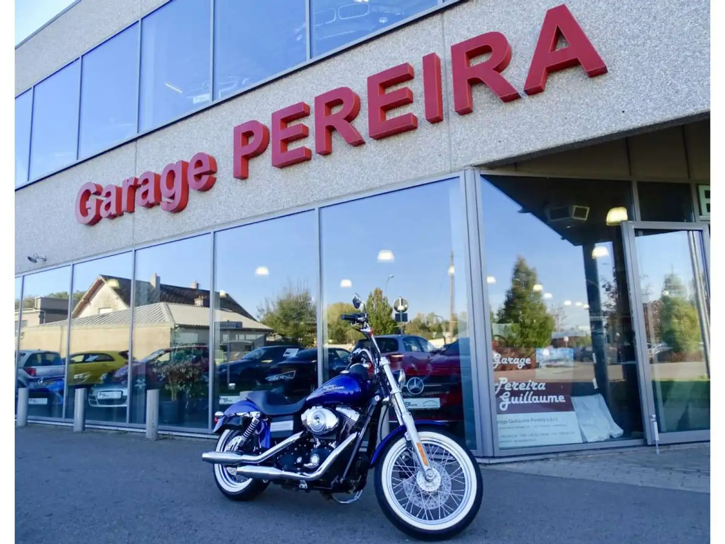 Harley-Davidson Dyna Street Bob 1450 Albastru - 1