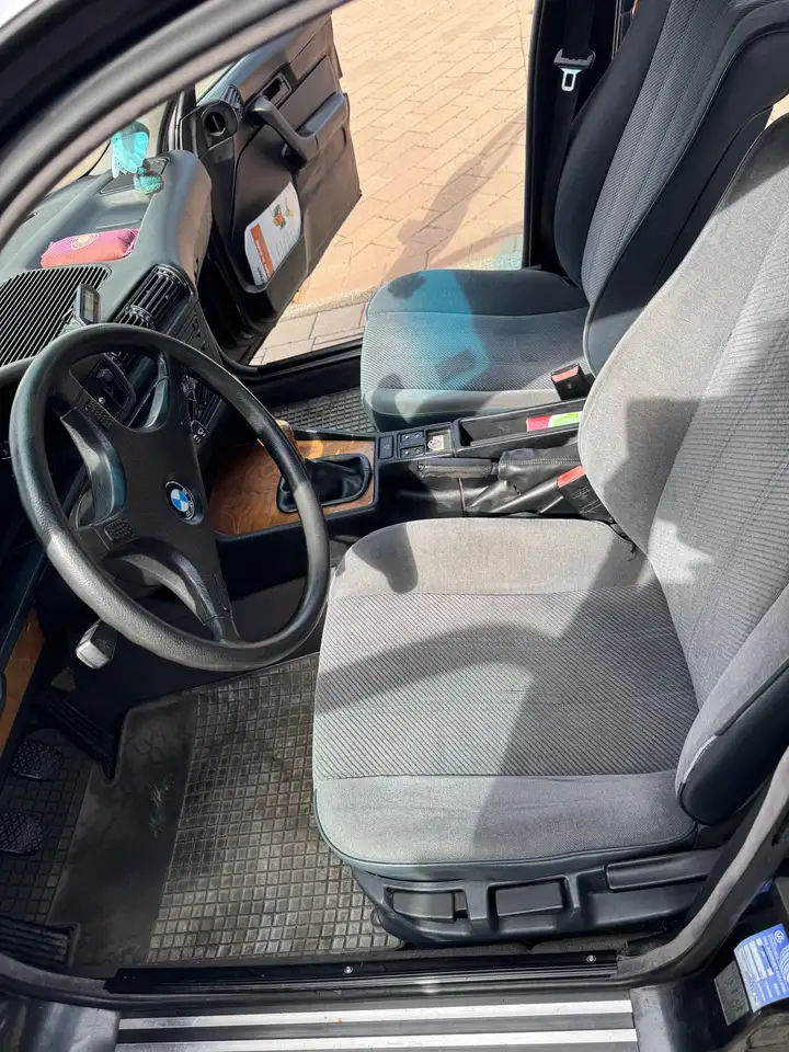 BMW 525i, foto 9