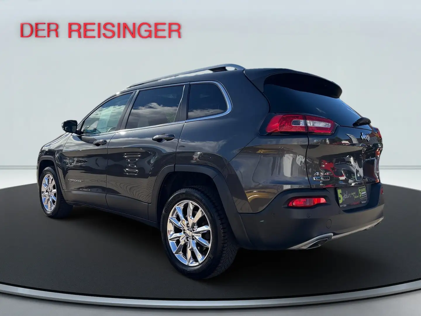 Jeep Cherokee AWD Limited Aut. Gris - 2