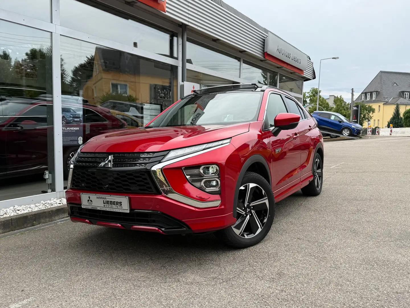 Mitsubishi Eclipse Cross 2.4 PHEV Top Hybrid 4WD#Pano+Leder+4xSHZ+Garantie# Rot - 1