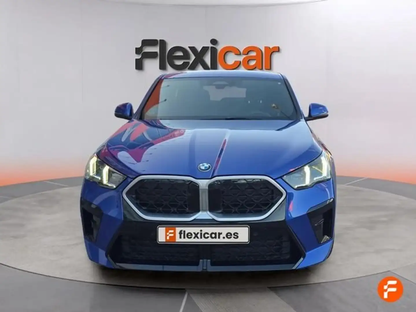 BMW X2 sDrive20d Blau - 2
