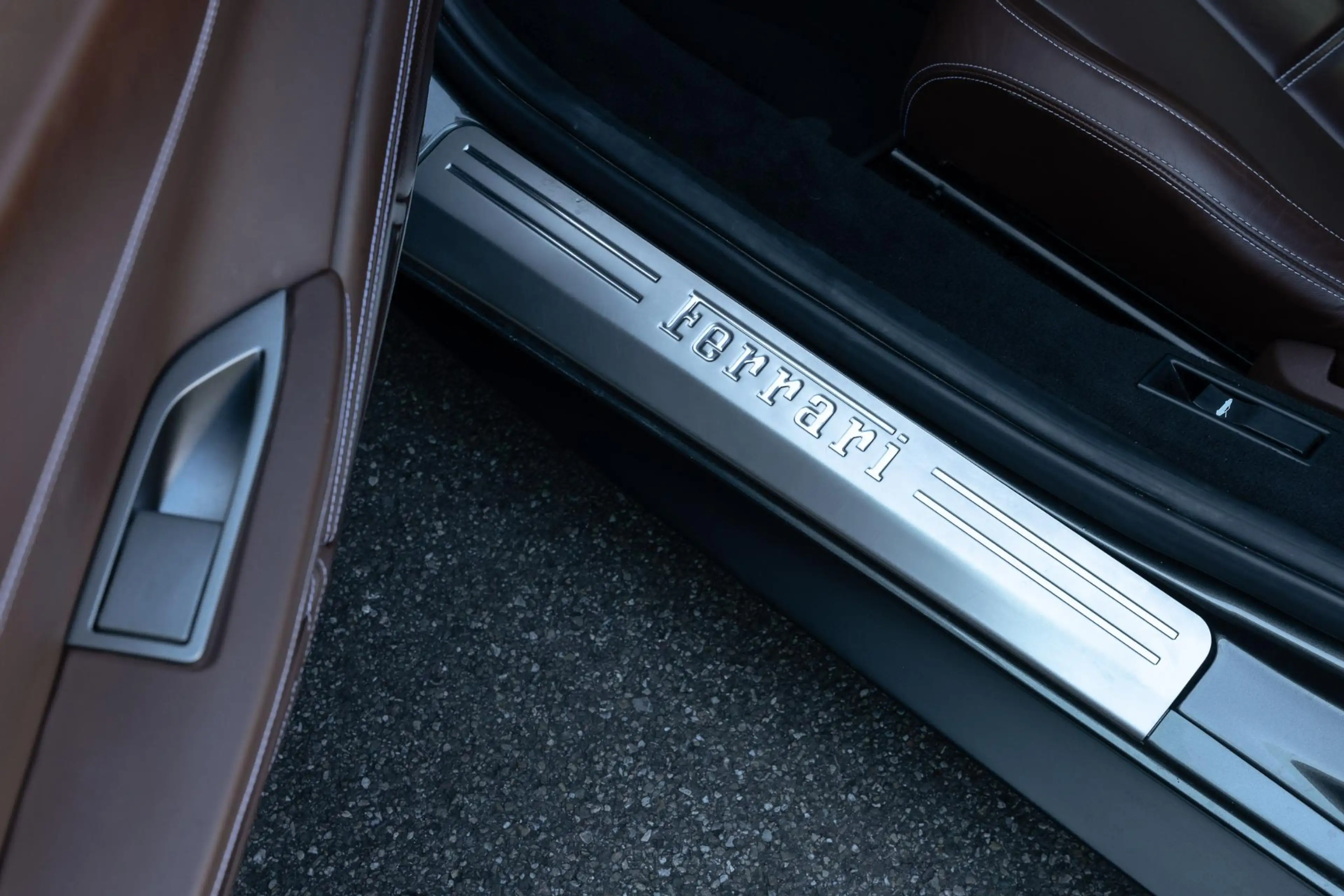 Ferrari 458 4.5 V8 Italia - Grigio Silverstone - Volle Histori — photo 14