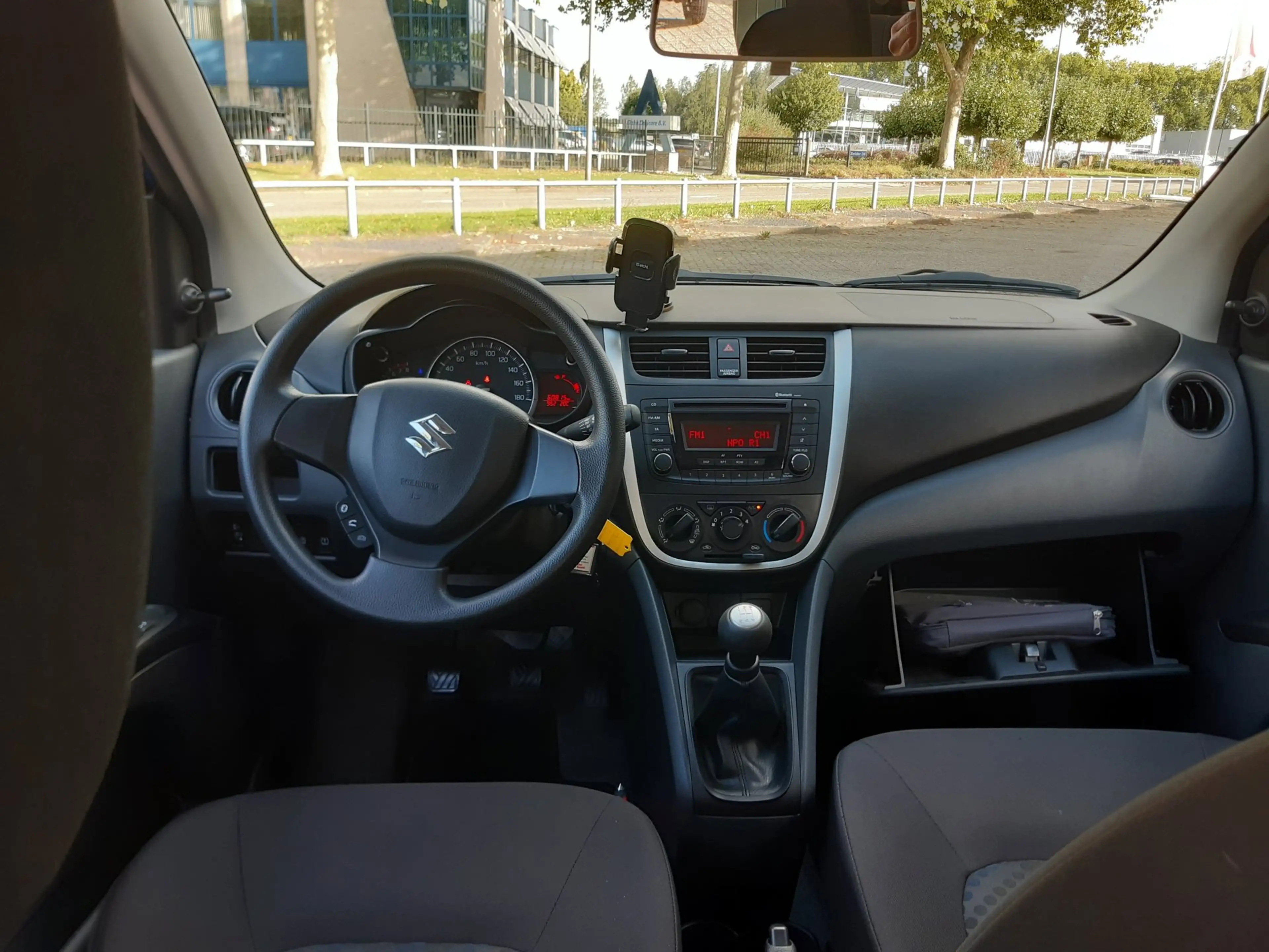 Suzuki Celerio 1.0 Comfort — photo 4