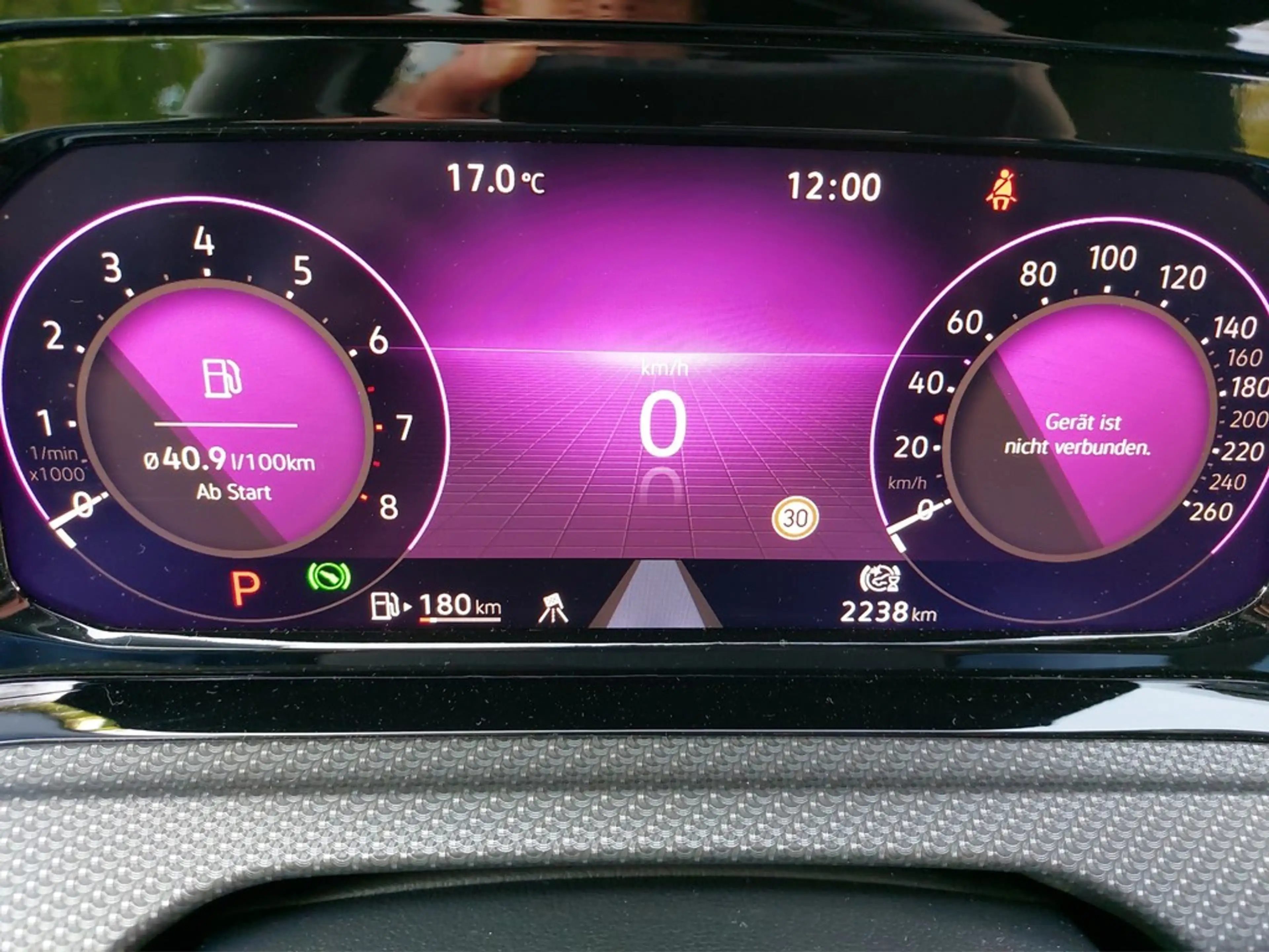Volkswagen Golf R -Line 1.5 eTSI 110 kW DSG — photo 13