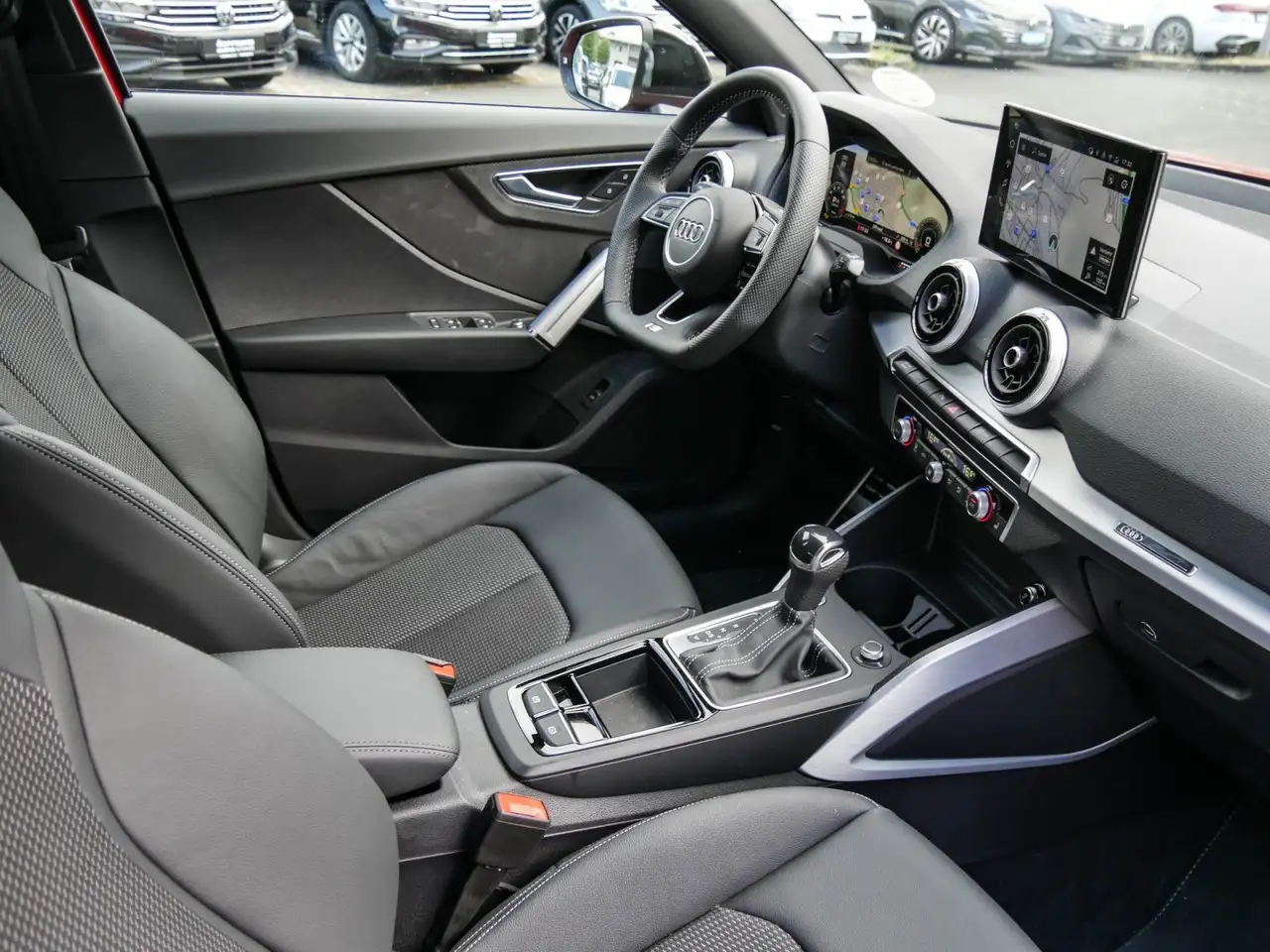 Audi Q2 35 TFSI S-Line Black AHK Matrix-LED 3