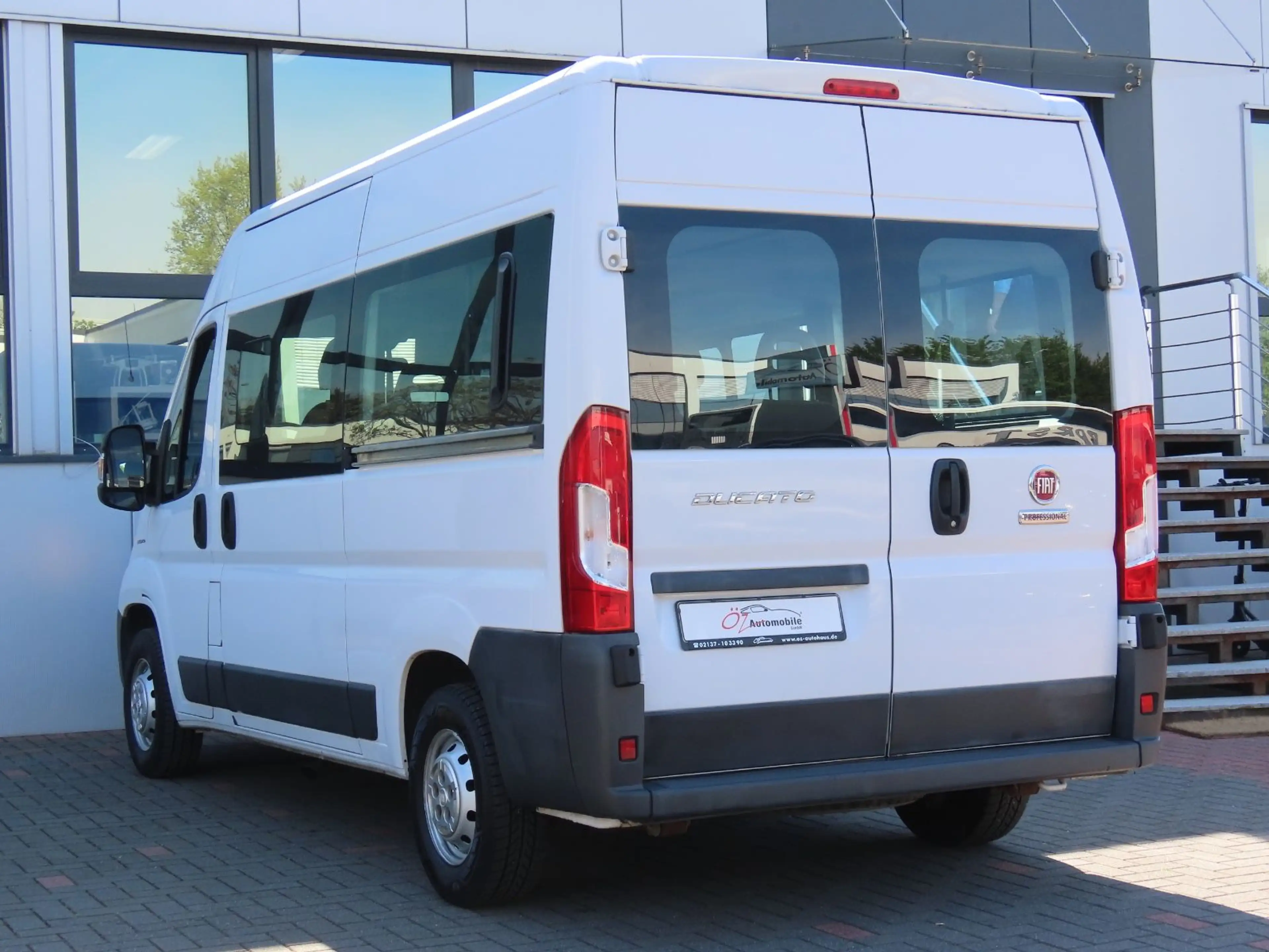 Fiat Ducato 2.3 Hochr.-Kombi 33 150 L2H2 9 Sitze — photo 8