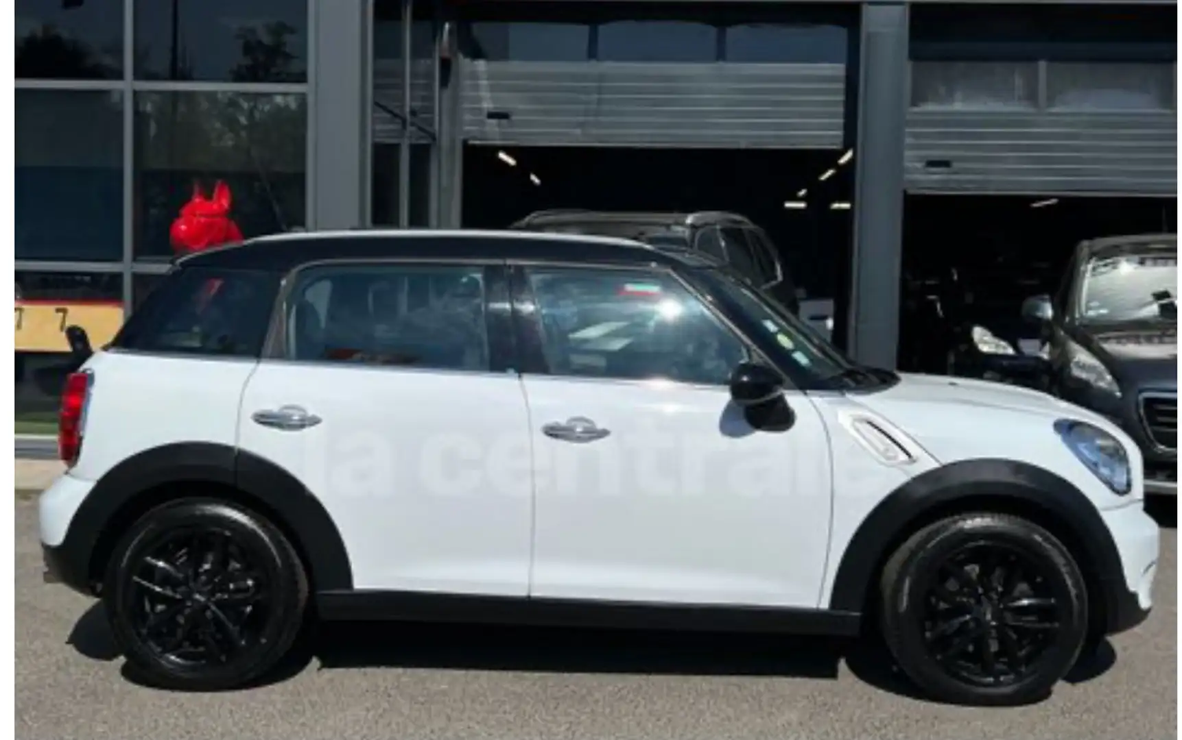 MINI Countryman D full option 112 ch double toit ouvràt teinte - 2