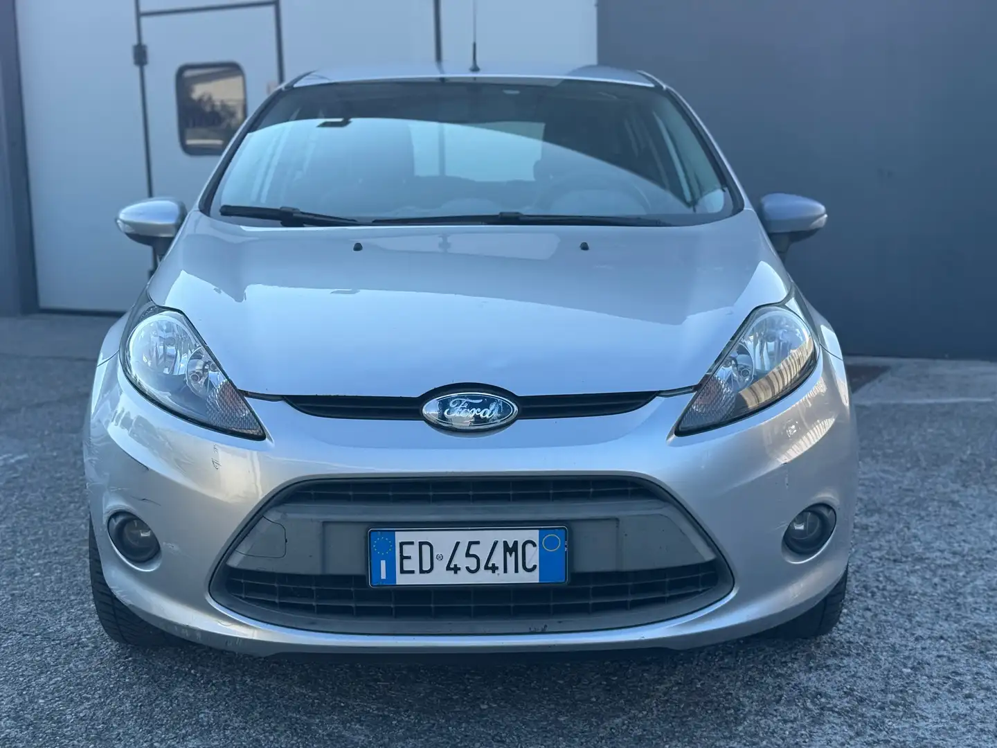 Ford Fiesta 5p 1.2 16v Titanium 82cv - 1