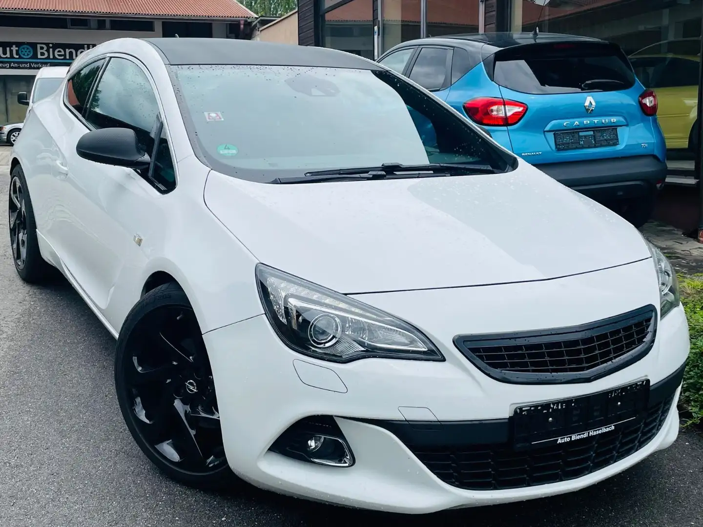 Opel Astra J GTC BiTurbo 2. Hand OPC Line Weiß - 1