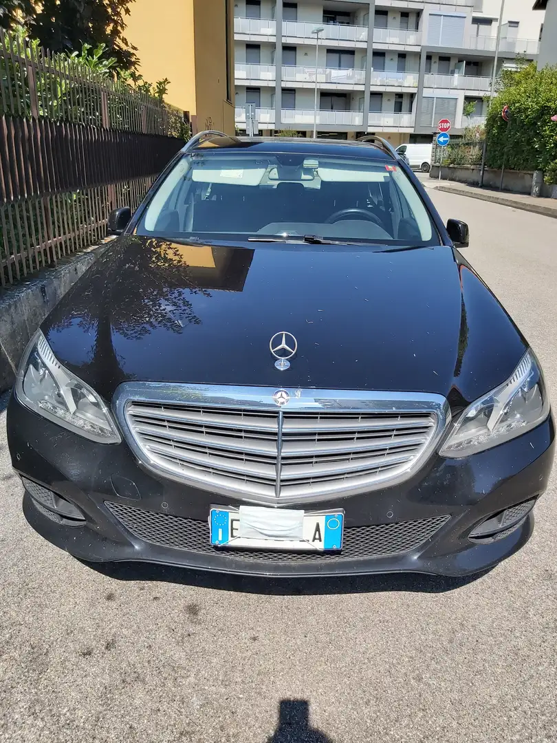 Mercedes-Benz E 200 E+SW+200+cdi+Executive+FL Nero - 1