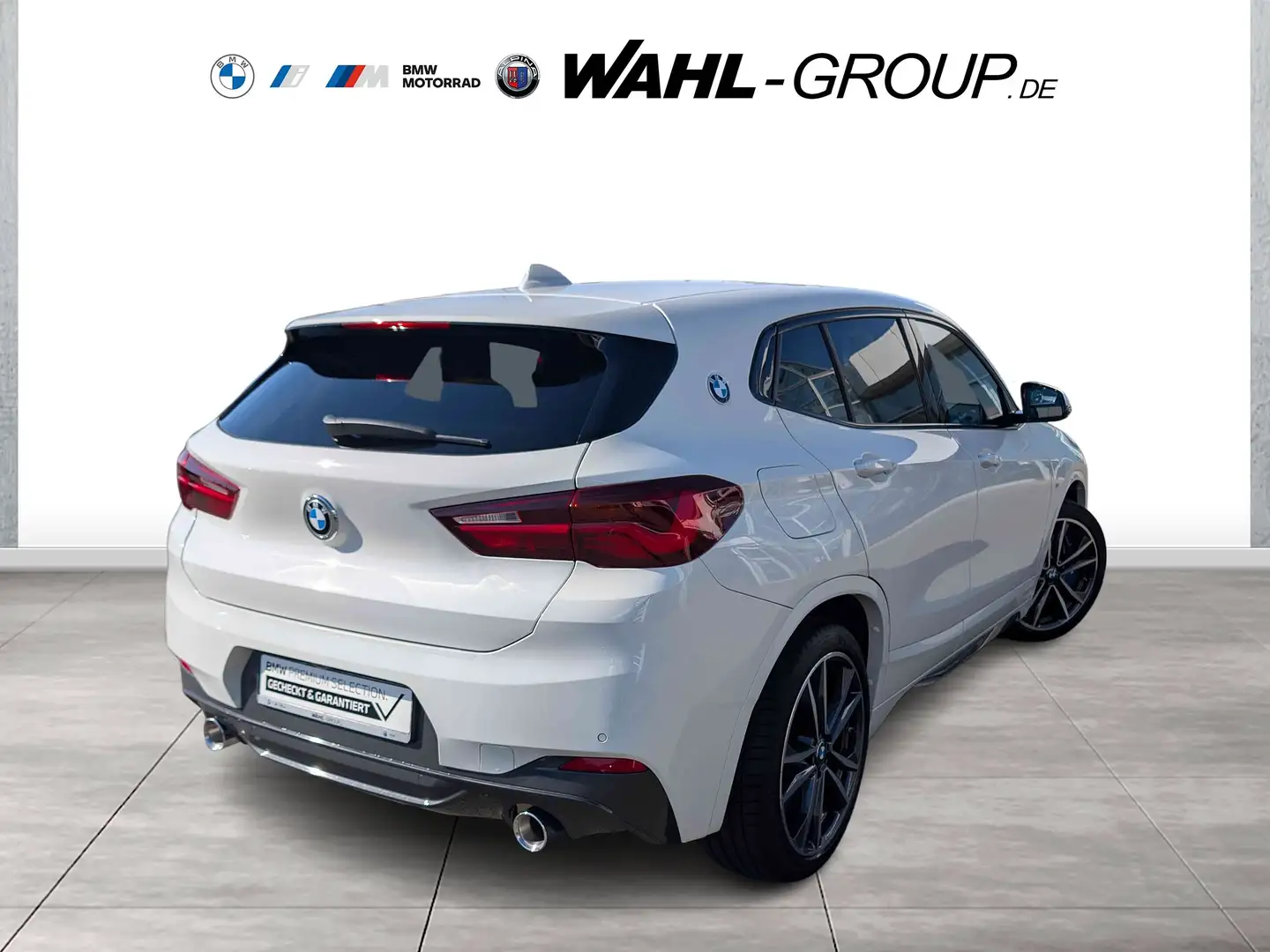 BMW X2 xDrive20i M SPORT NAVI PLUS LED HUD PANO RFK ALARM Weiß - 2