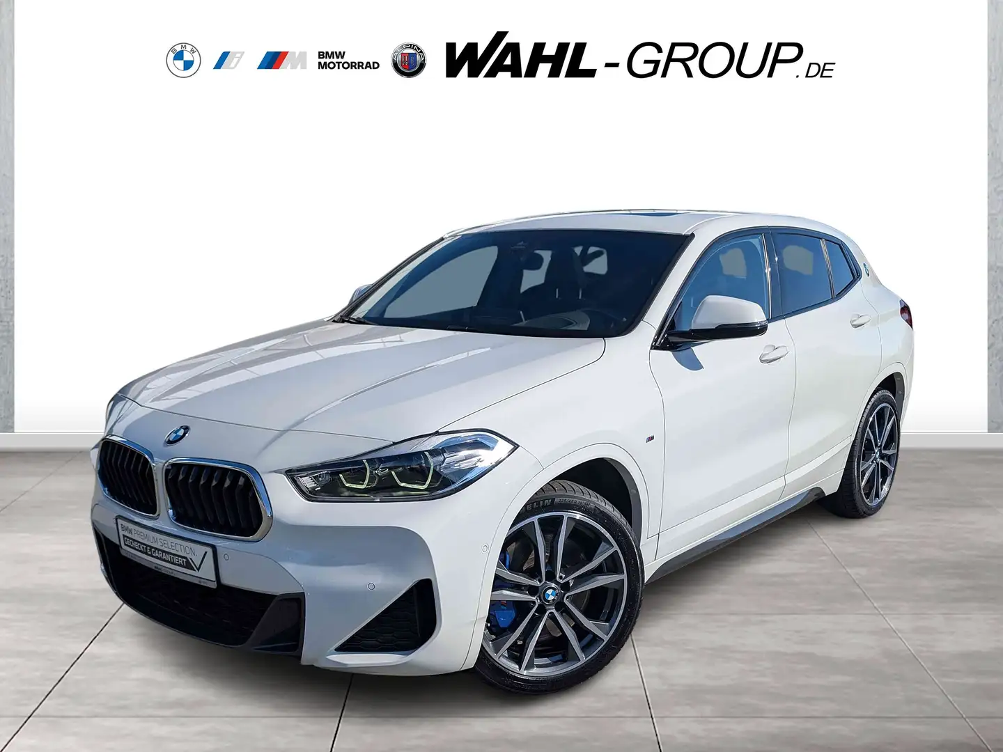 BMW X2 xDrive20i M SPORT NAVI PLUS LED HUD PANO RFK ALARM Weiß - 1