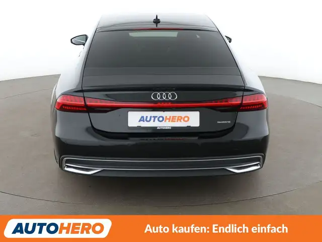 Audi A7 view 5