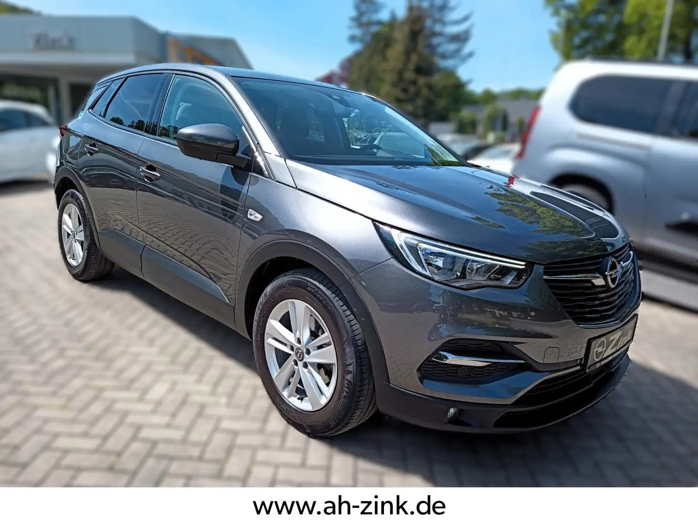 Opel Grandland X Edition LED Navi DAB SHZ LHZ Kamera Grijs - 1