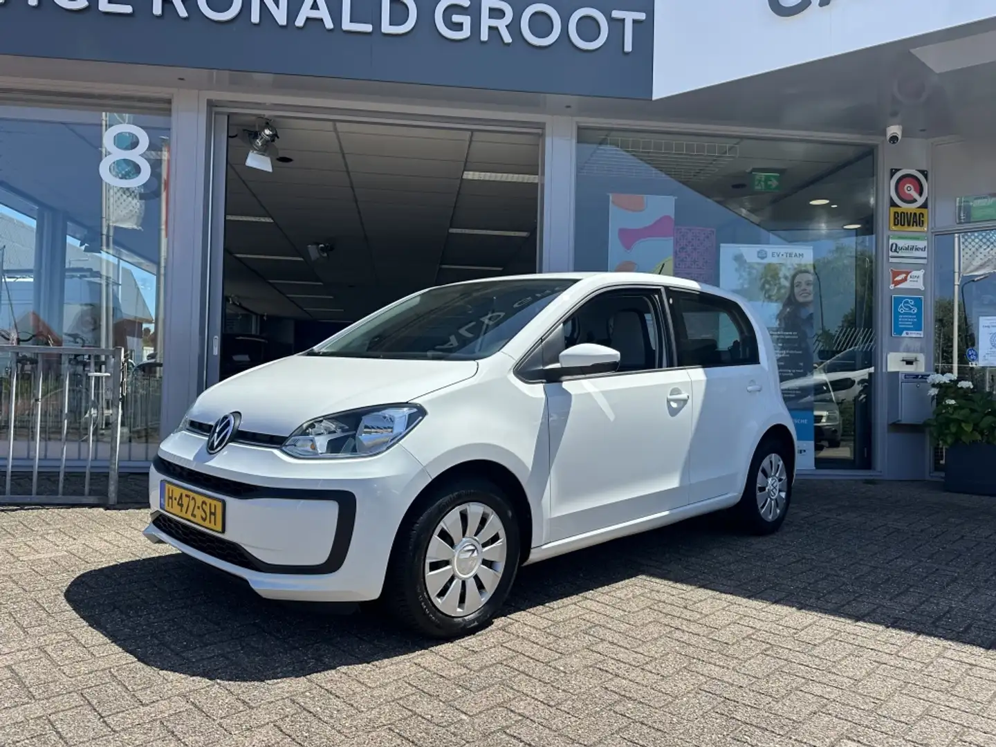 Volkswagen up! (Verkocht) 1.0 BMT take up! | Airco | Bluetooth | Wit - 2