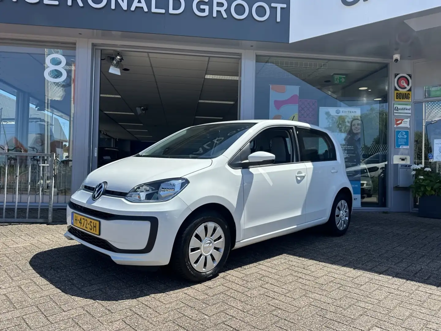 Volkswagen up! 1.0 BMT take up! | Airco | Bluetooth | Lage km sta Wit - 2