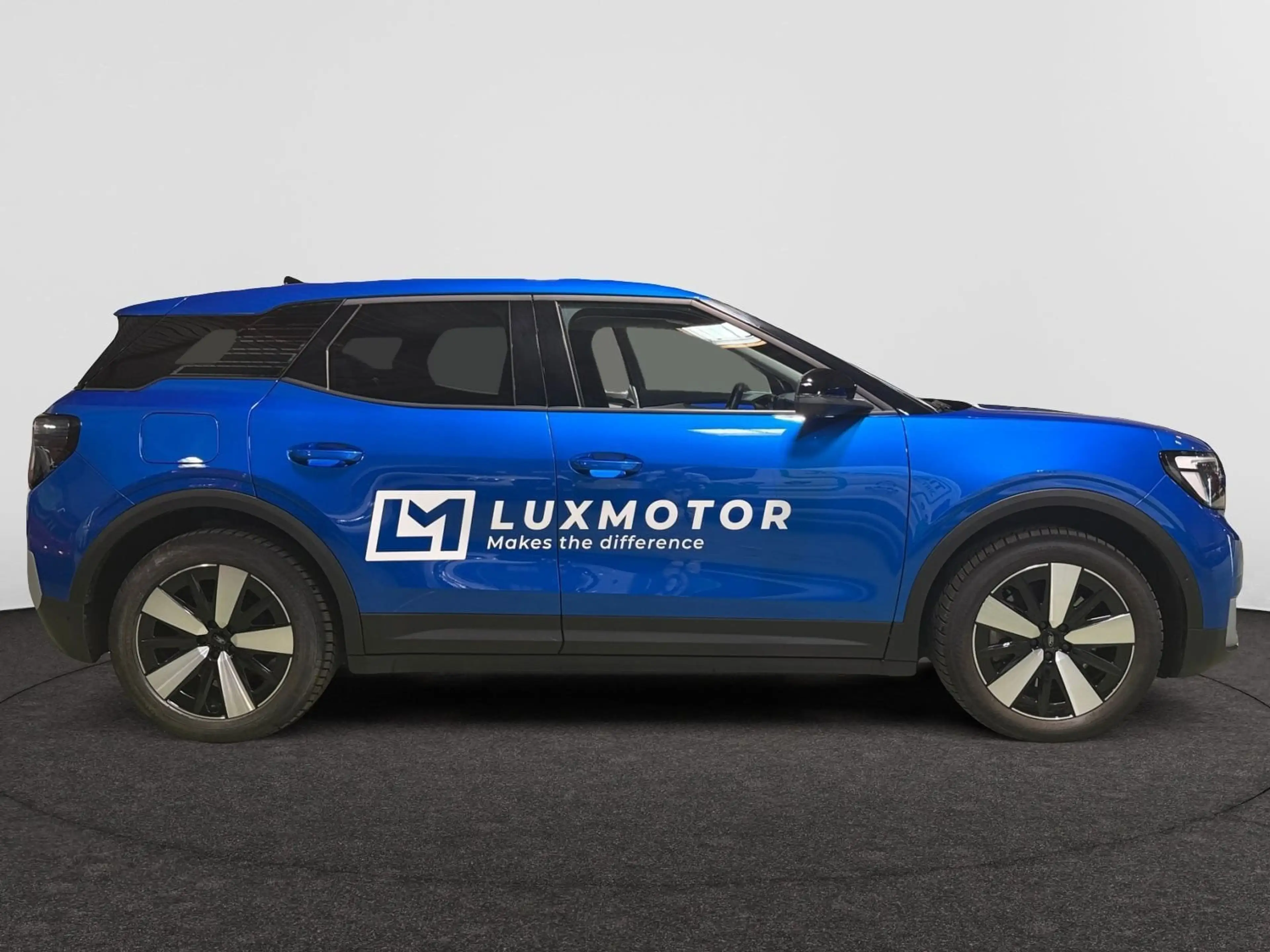 Ford Explorer 79 kWh AWD Premium — photo 6