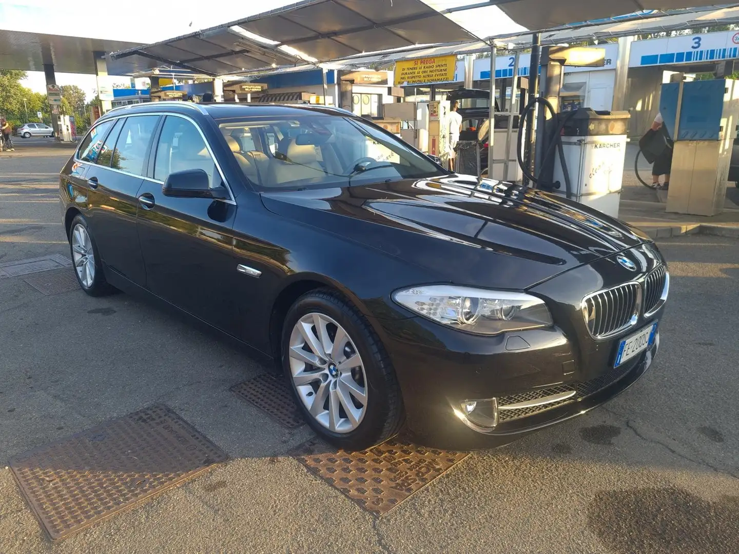 BMW 525 Serie 5 F11 Touring 525d Touring xdrive Negro - 1