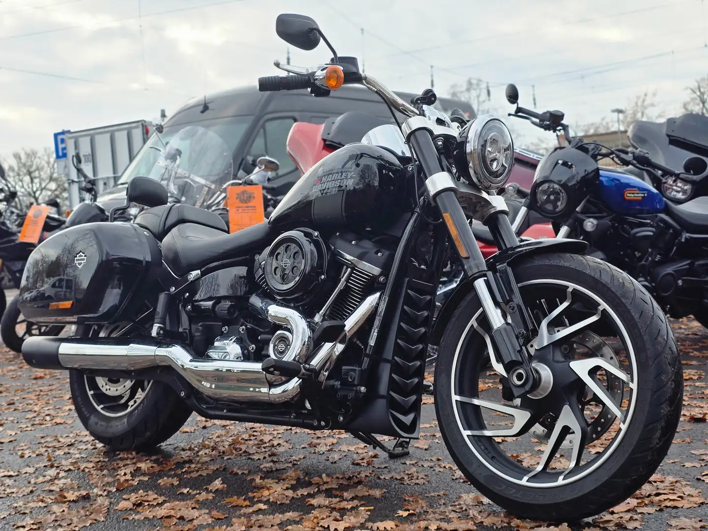 Harley-Davidson Sport Glide FLSB Sport Glide Schwarz - 1