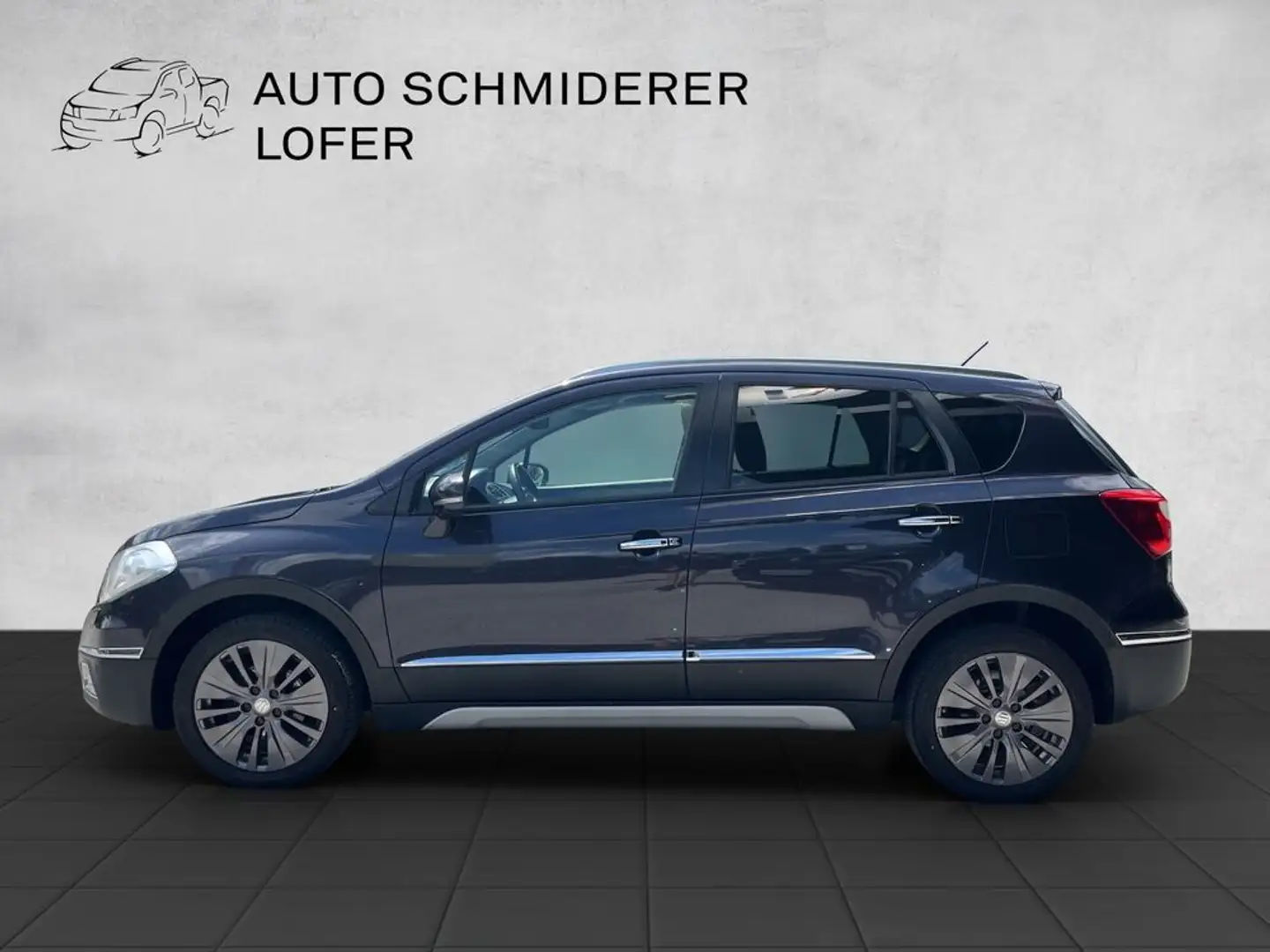 Suzuki SX4 S-Cross 1,6 DDiS Allgrip ID shine+ Grau - 2
