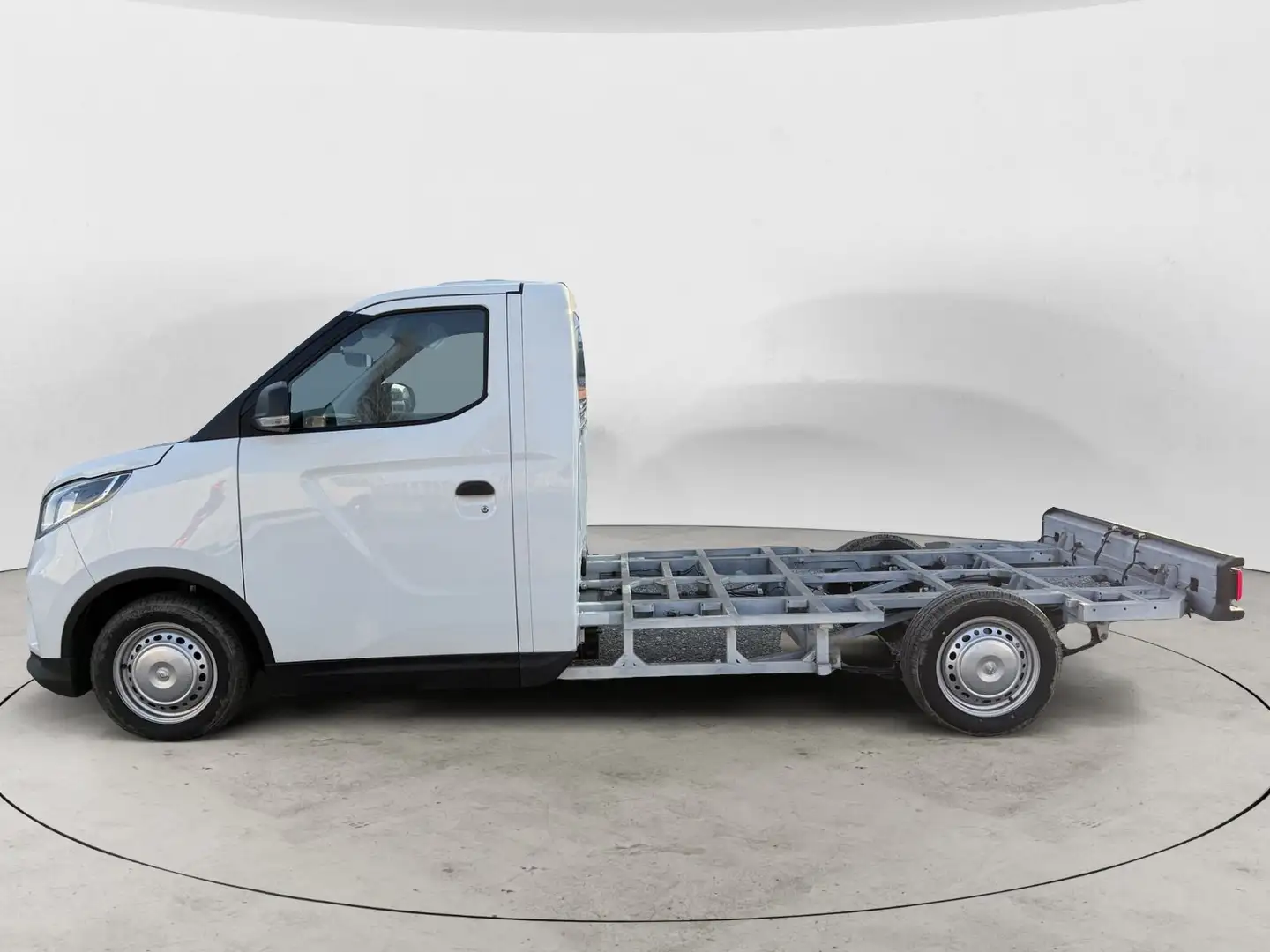 Maxus eDeliver 3 eDeliver3 51.5kWh PL Cabinato Bianco - 2