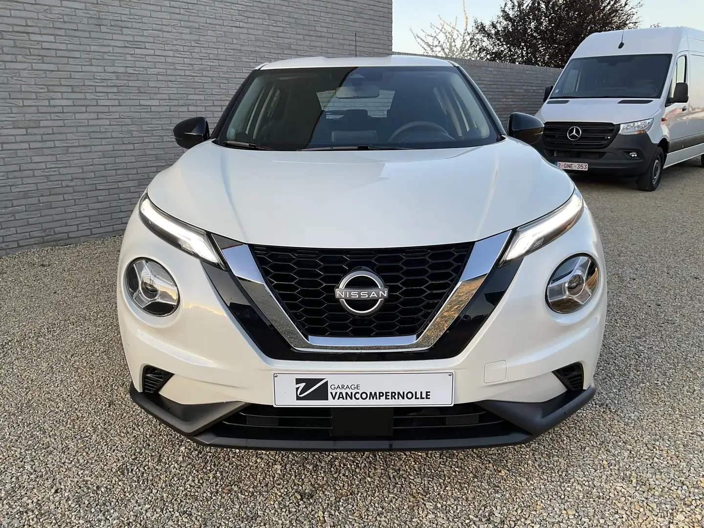 Nissan Juke 1.0 DIG-T DCT Acenta , camera , APP connect , Wit - 2