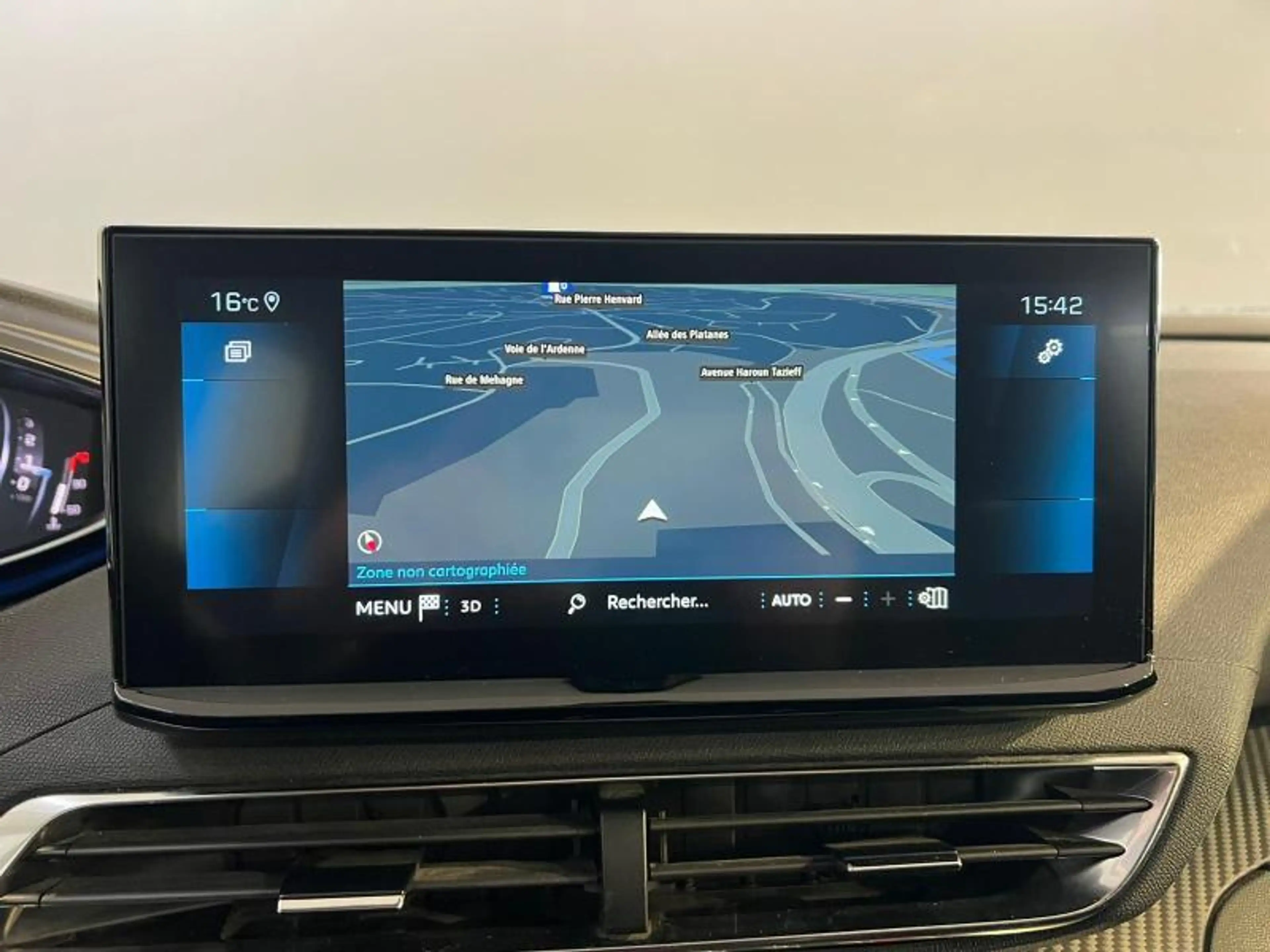 Peugeot 5008 7 PLACES — photo 11