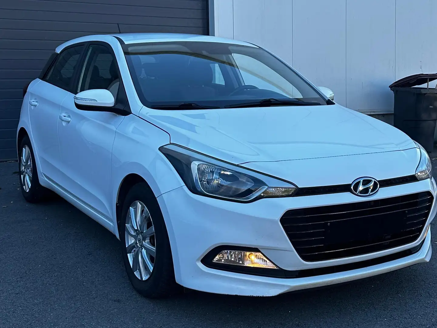 Hyundai i20 i20 blue 1.0 T-GDI Active Style Blanc - 2