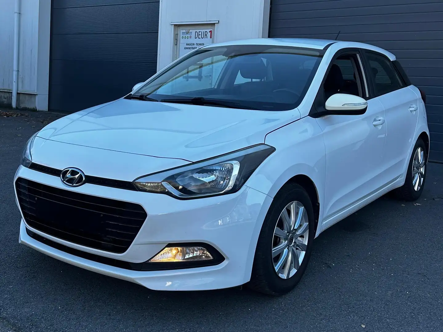 Hyundai i20 i20 blue 1.0 T-GDI Active Style Blanc - 1