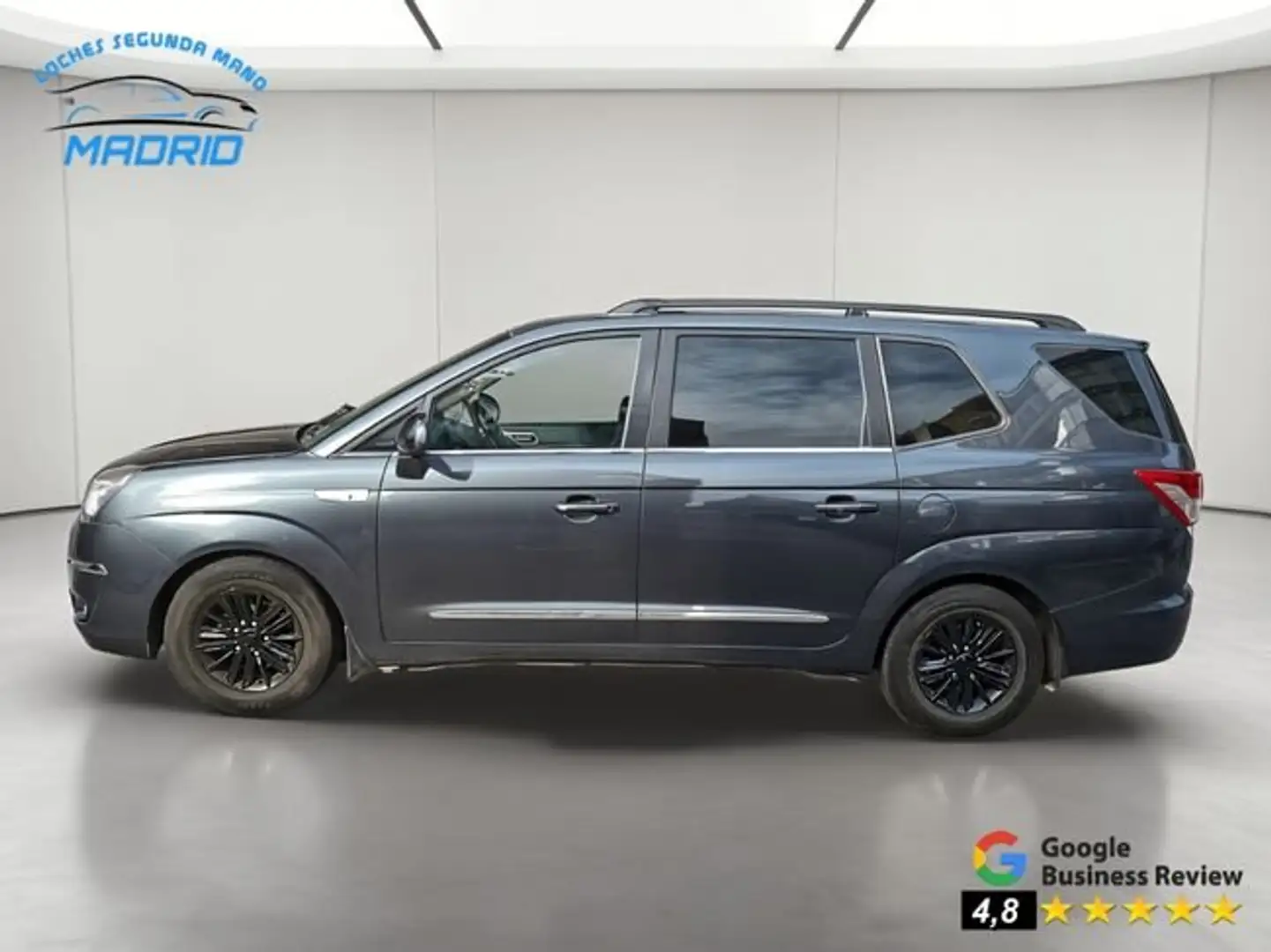 SsangYong Rodius 270 Xdi Blau - 2