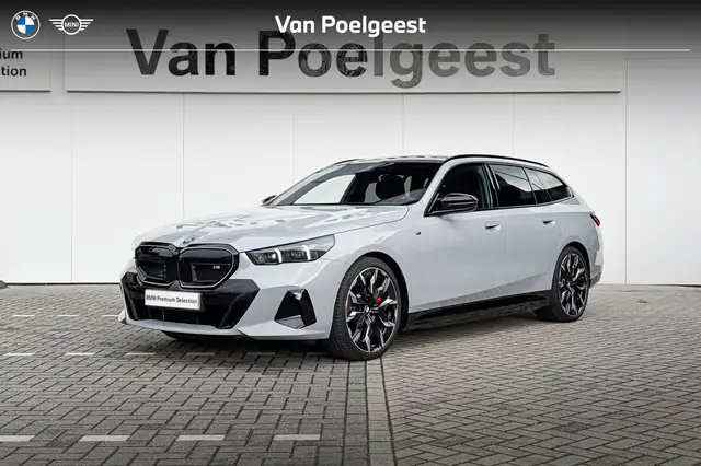 BMW i5 Touring M60 xDrive 84 kWh | Innovation Pack | M Sp