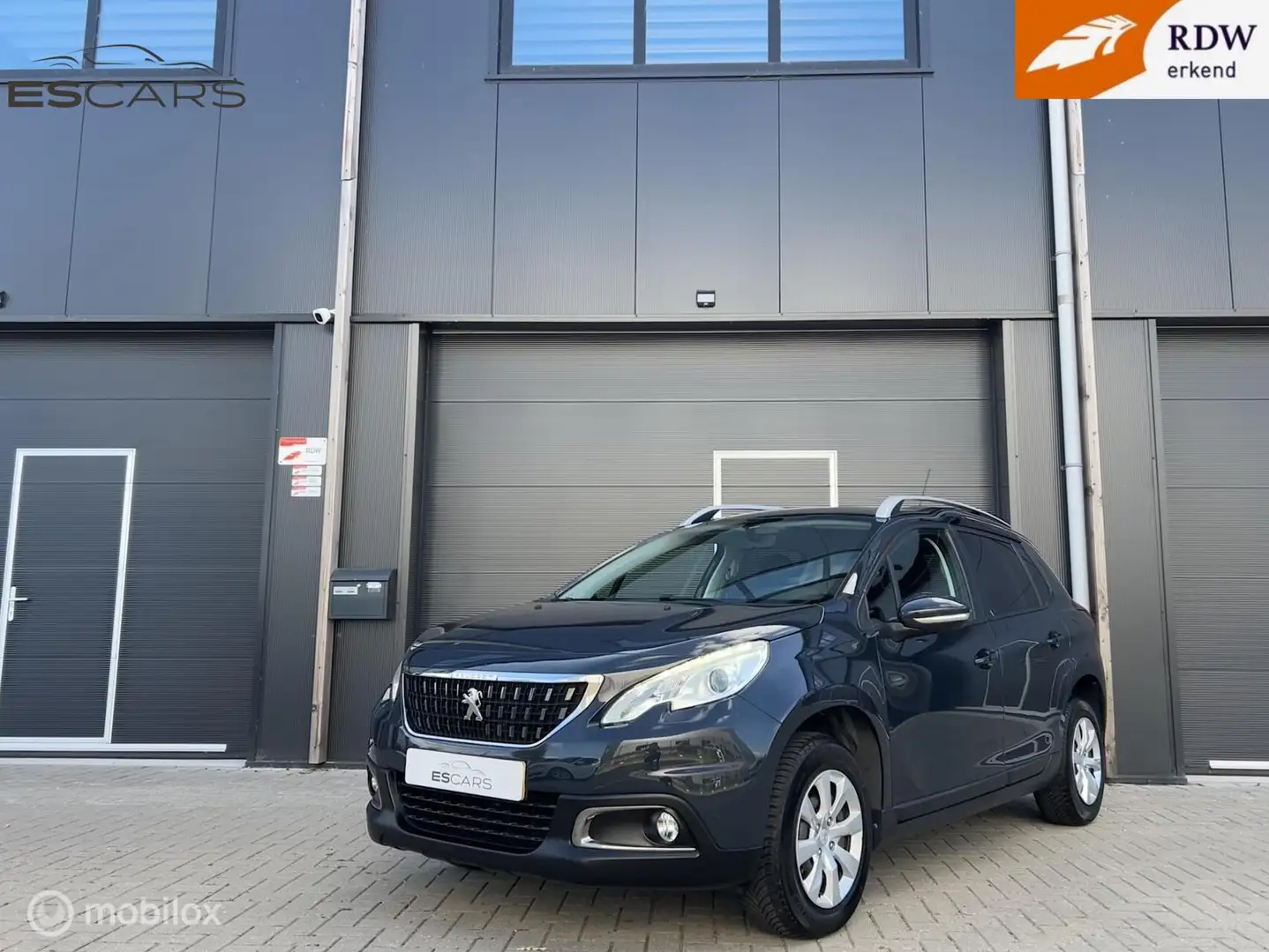 Peugeot 2008 1.2 PureTech Blue Lion Led | Cruise control Grijs - 1