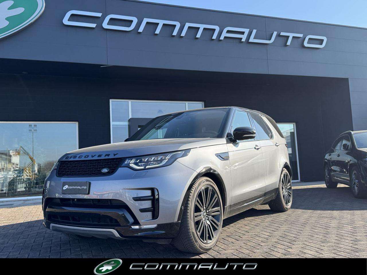 Land Rover Discovery 3.0 SDV6 306 CV Landmark Edition