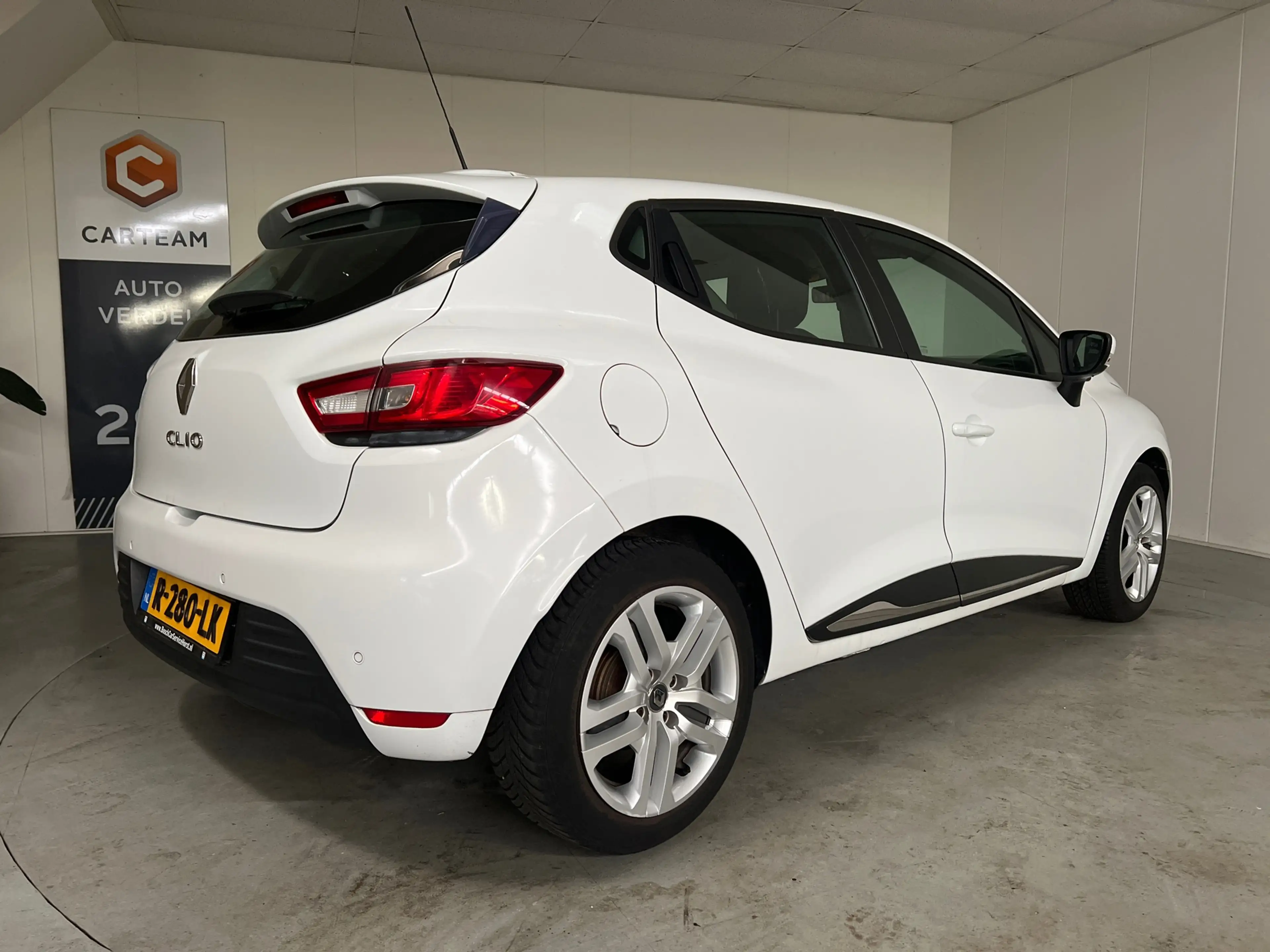 Renault Clio 0.9 TCe Zen airco/carplay media/cruise control — photo 7