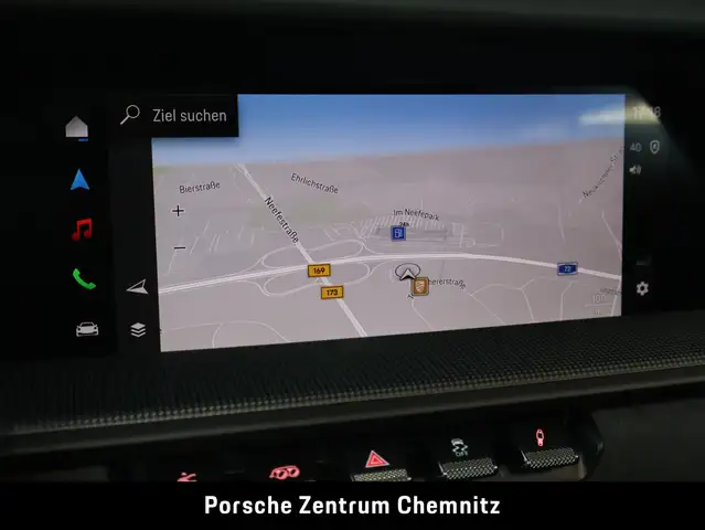 Porsche 911 view 15