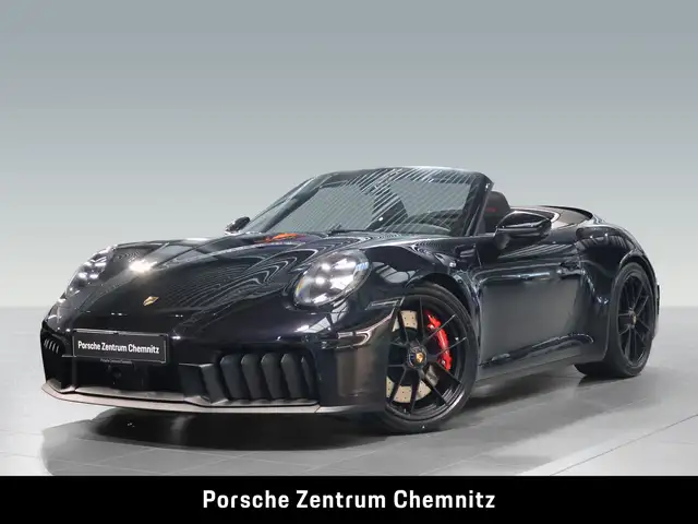 Porsche 911 main image