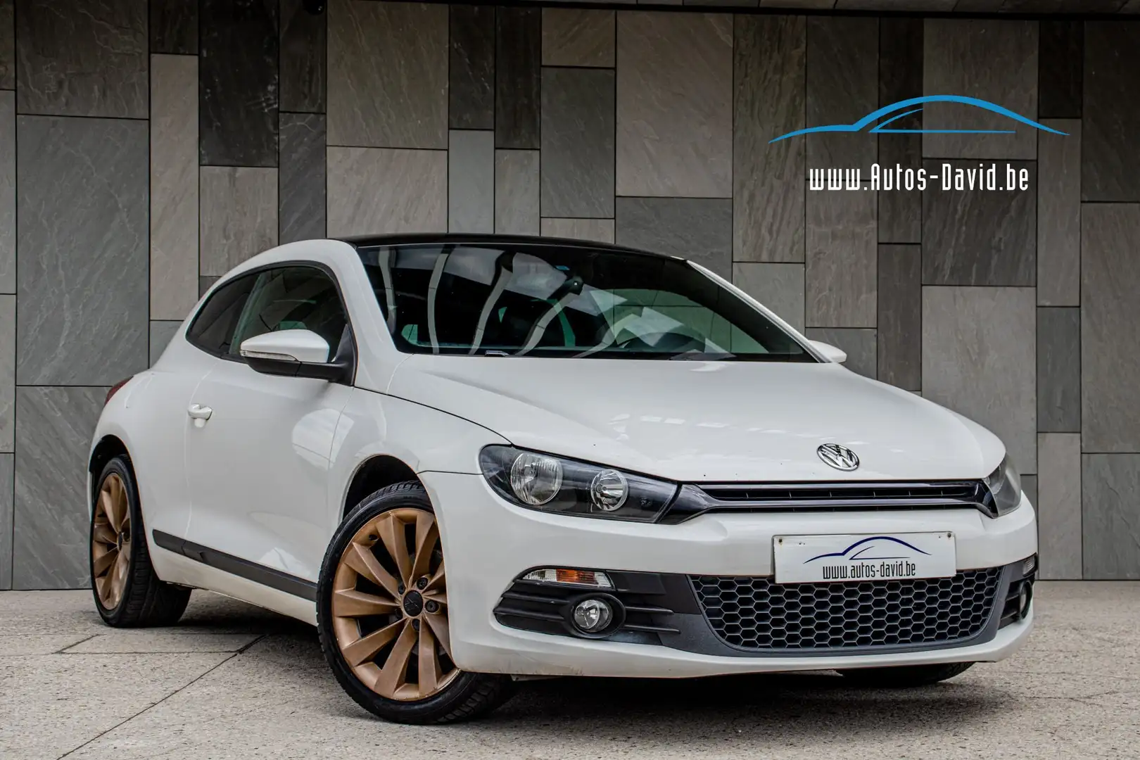 Volkswagen Scirocco 1.4 TSI / SPORTZETELS / PANO DAK / AIRCO / ISOFIX Blanc - 1