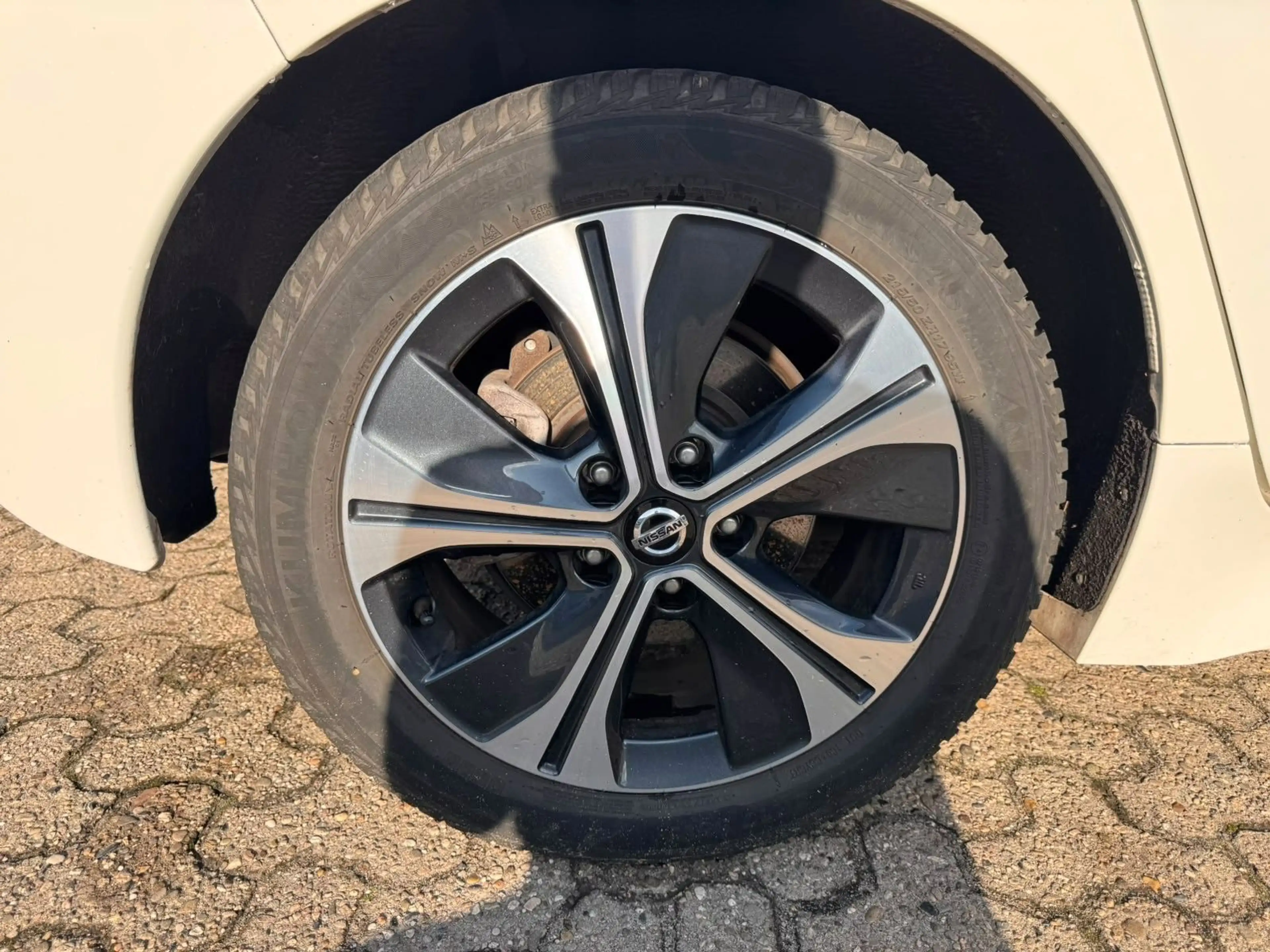 Nissan Leaf N-Connecta — photo 7