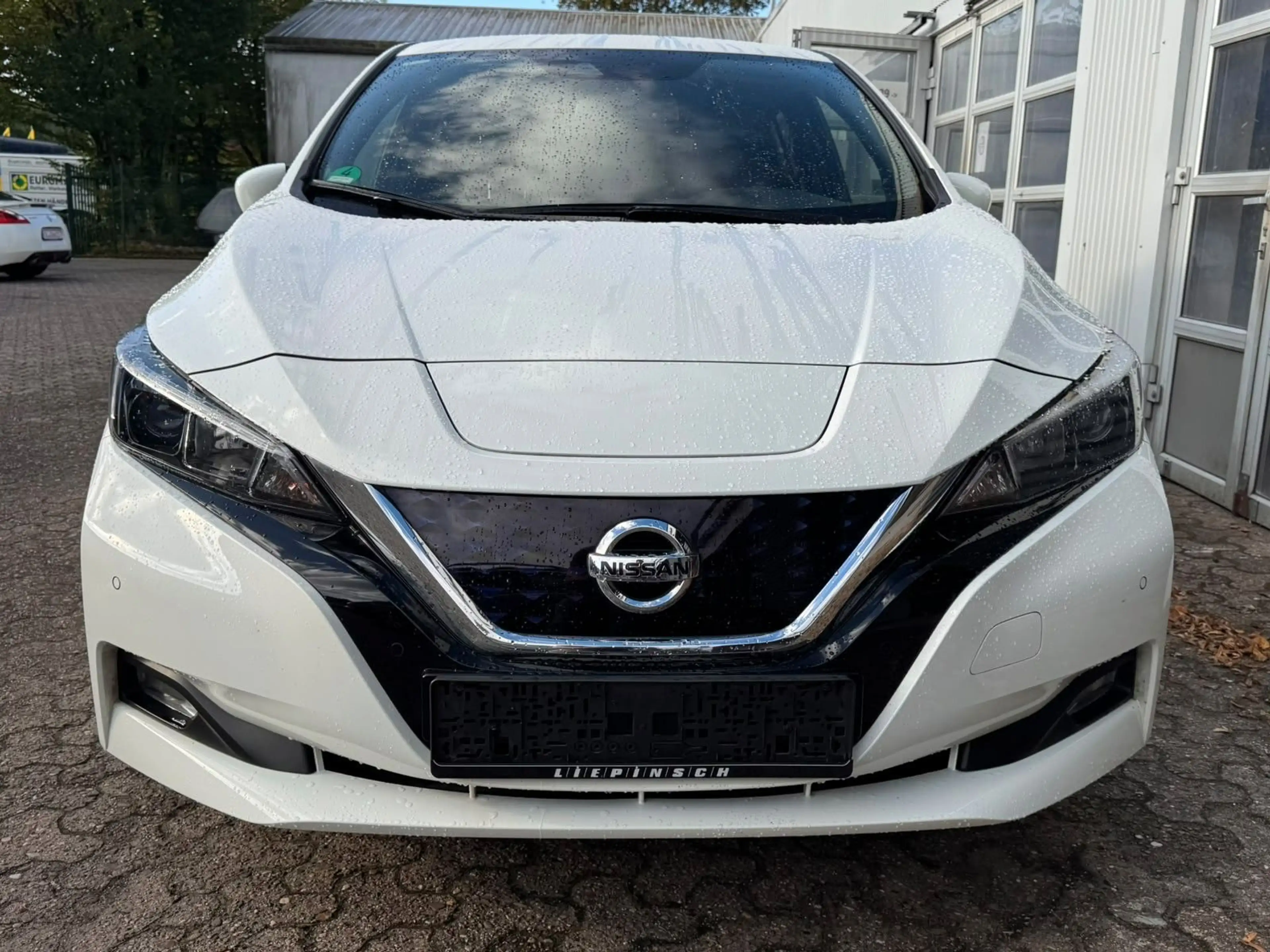 Nissan Leaf N-Connecta — photo 2