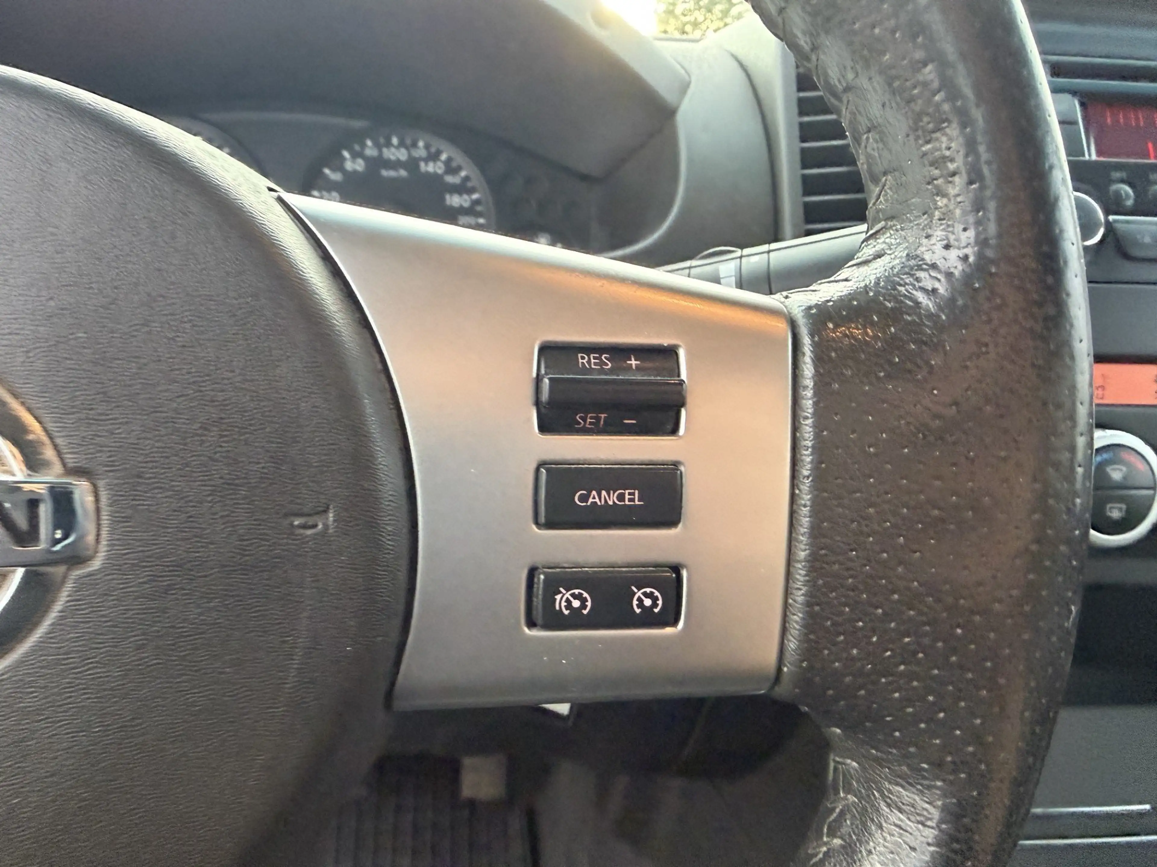 Nissan Navara KingCab Business 4X4*MwSt.*Pickerl NEU*Klima* — photo 12