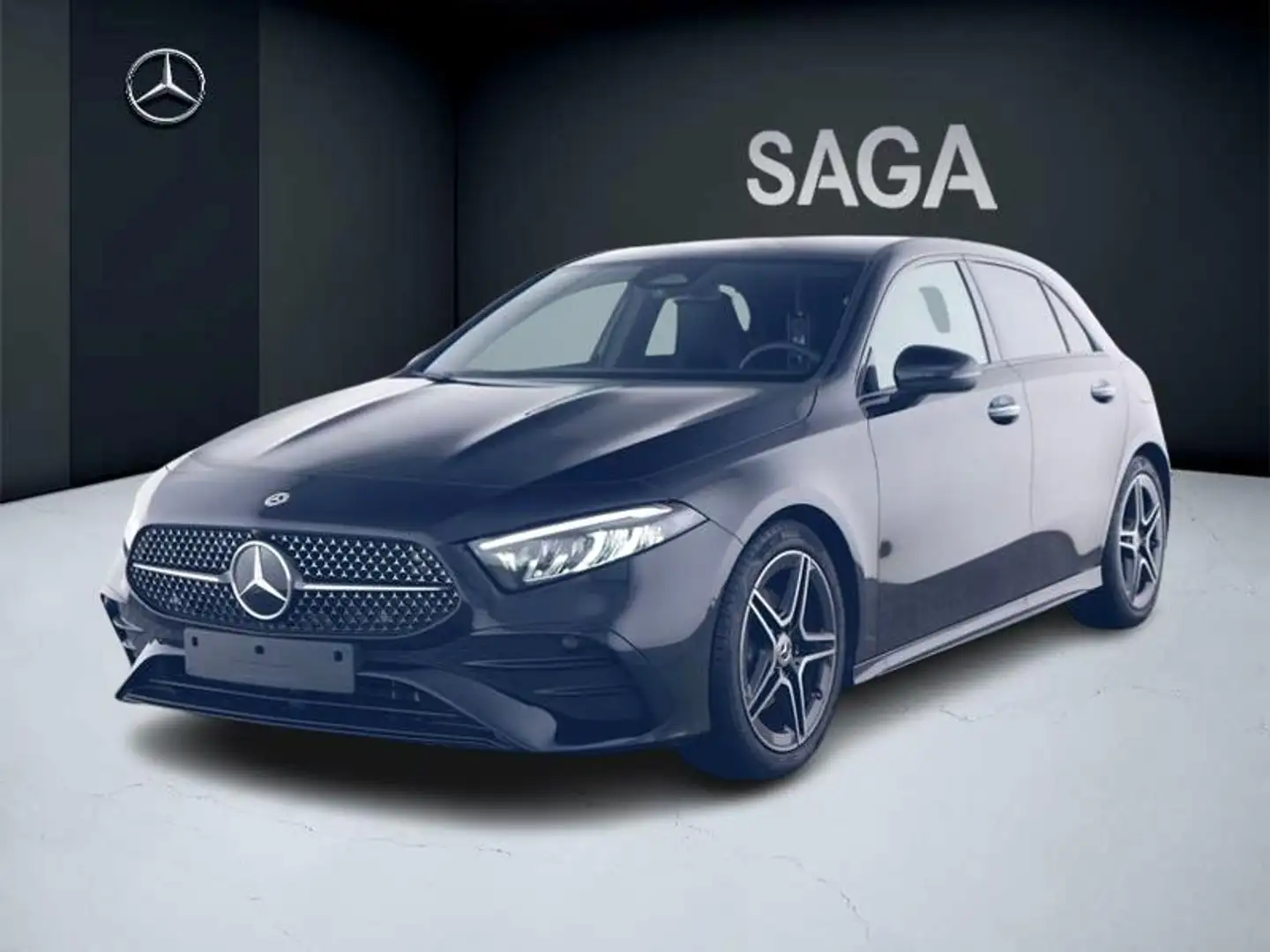 Mercedes-Benz A 200 AMG Pack Night Zwart - 1