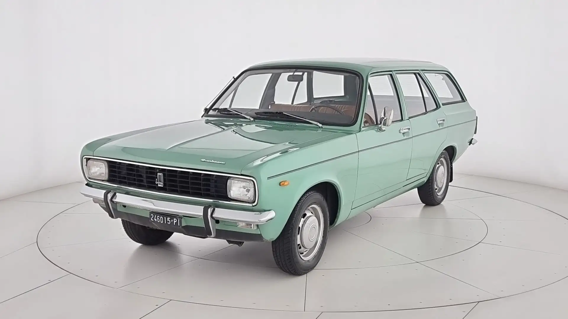 Chrysler 1300 TC Verde - 1