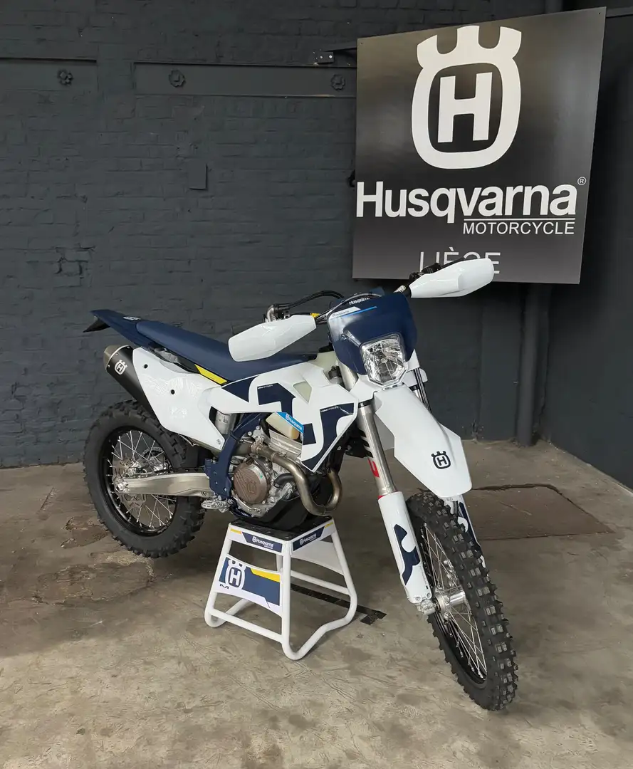 Husqvarna FE 350 Enduro Modrá - 2