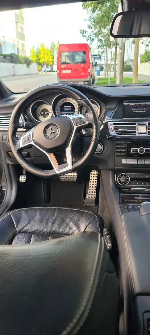 Mercedes-Benz CLS 350 CLS 350 CDI DPF 4Matic BlueEFFICIENCY 7G-TRONIC Schwarz - 2