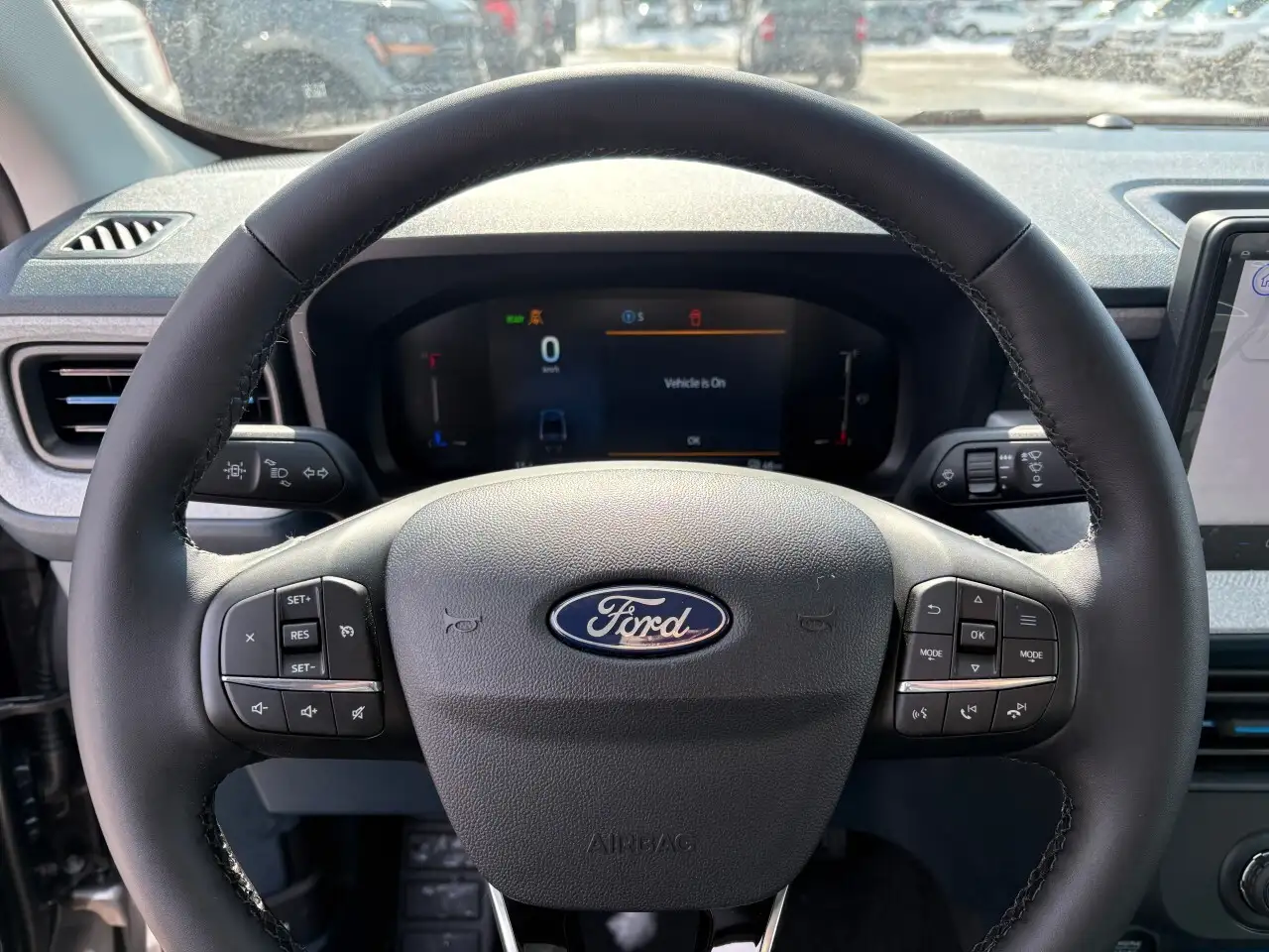 Ford Maverick снимка Ford Maverick