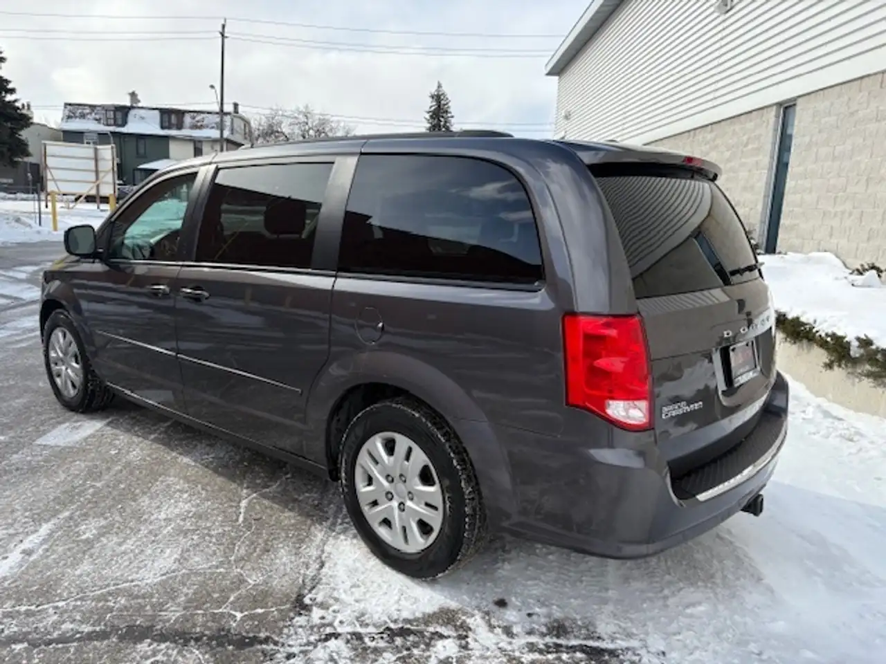 Dodge Grand Caravan снимка Dodge Grand Caravan