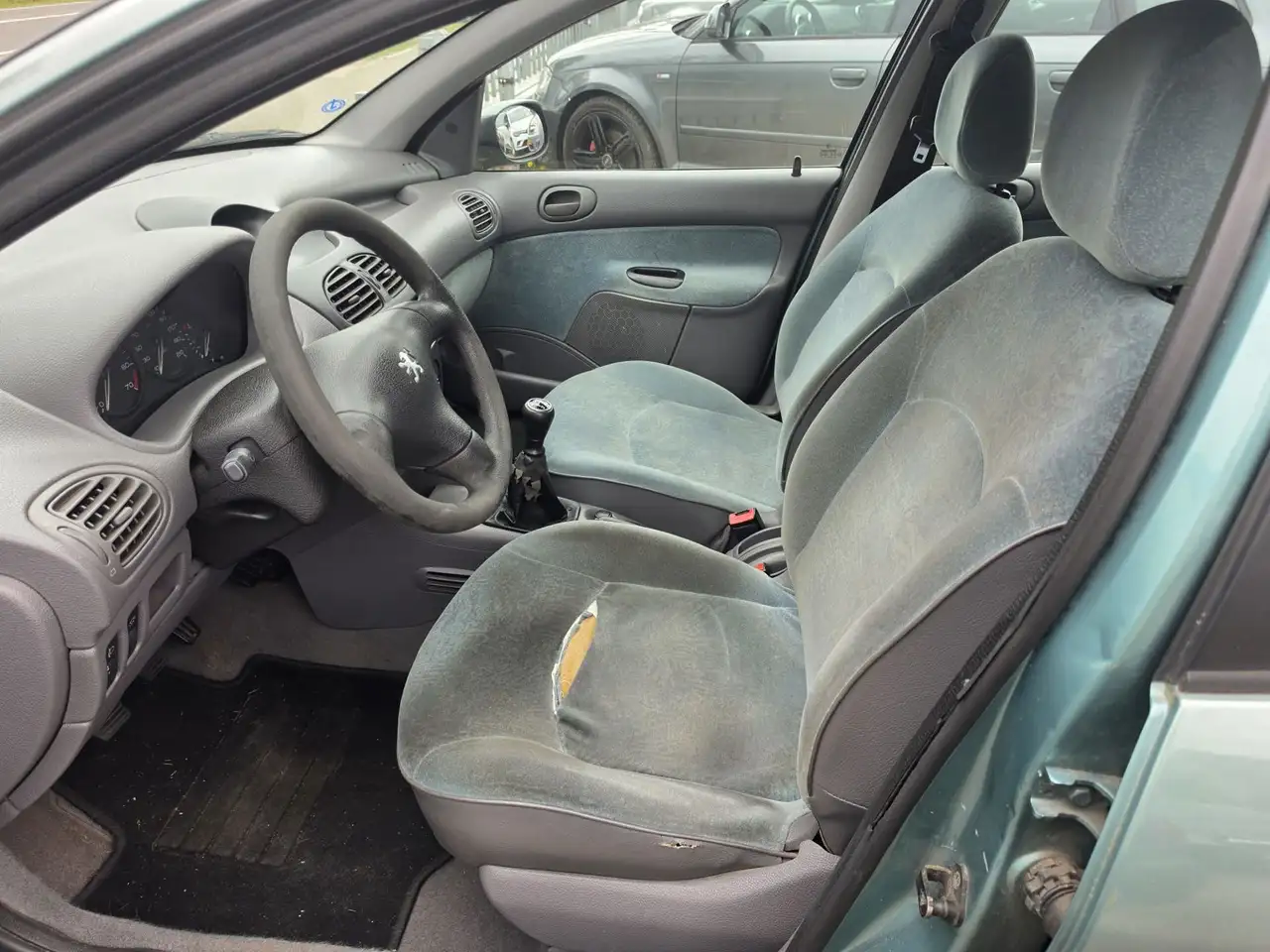 Peugeot 206 1.4 XT ( A.P.K. JAN 2027 !!!), foto 9
